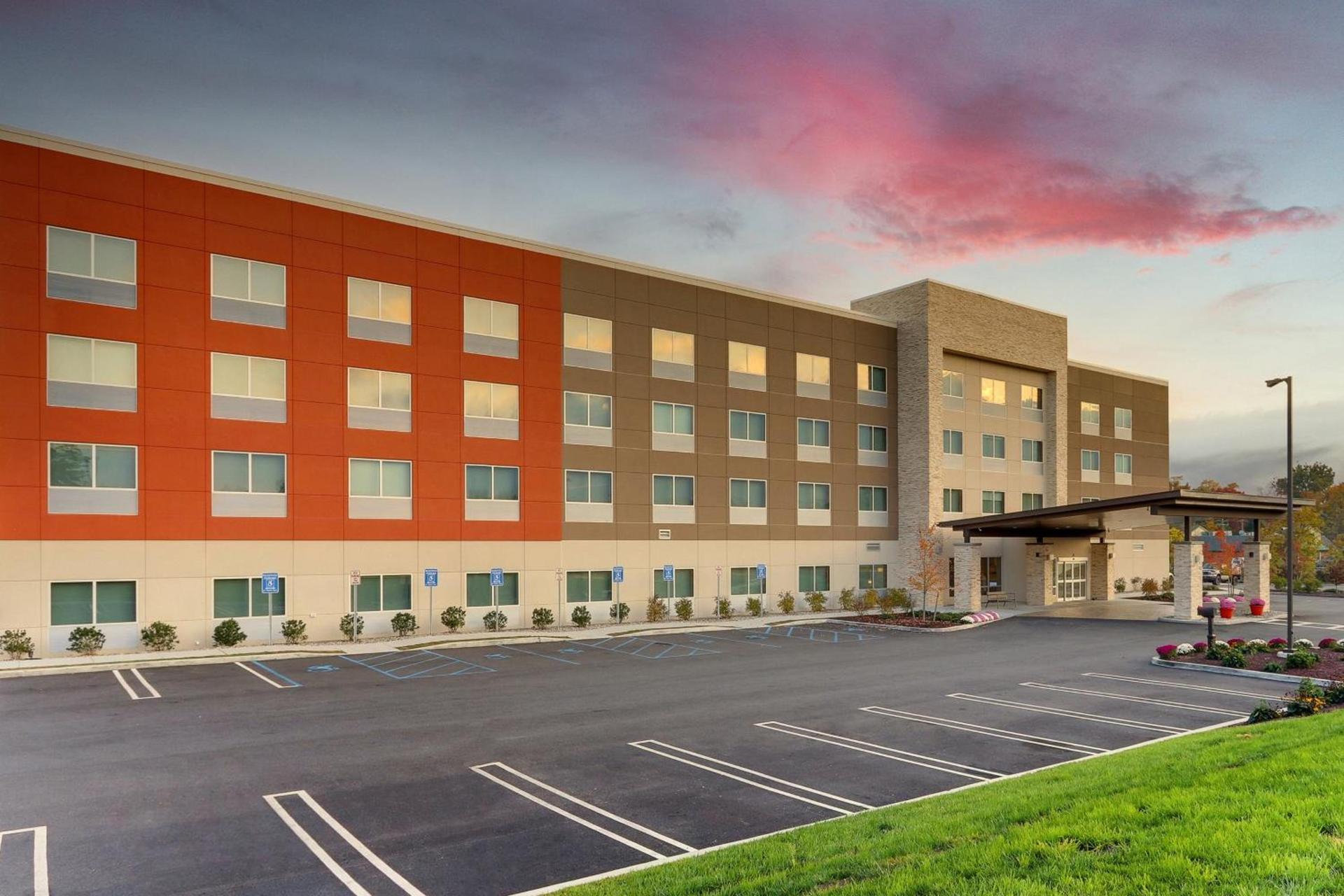 Holiday Inn Express & Suites - Middletown - Goshen by IHG photo 86