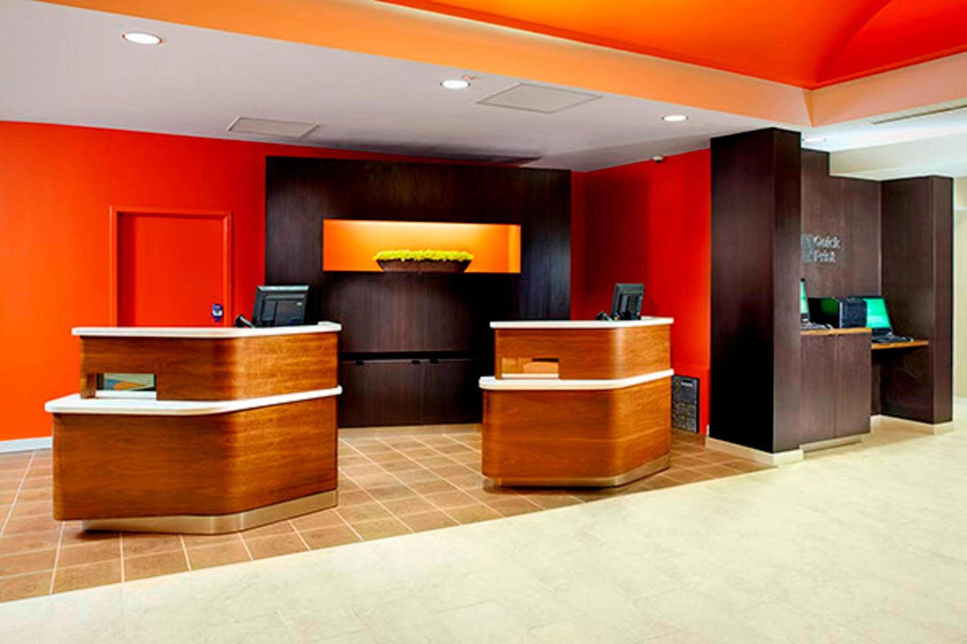 Courtyard by Marriott Akron Stow photo 2