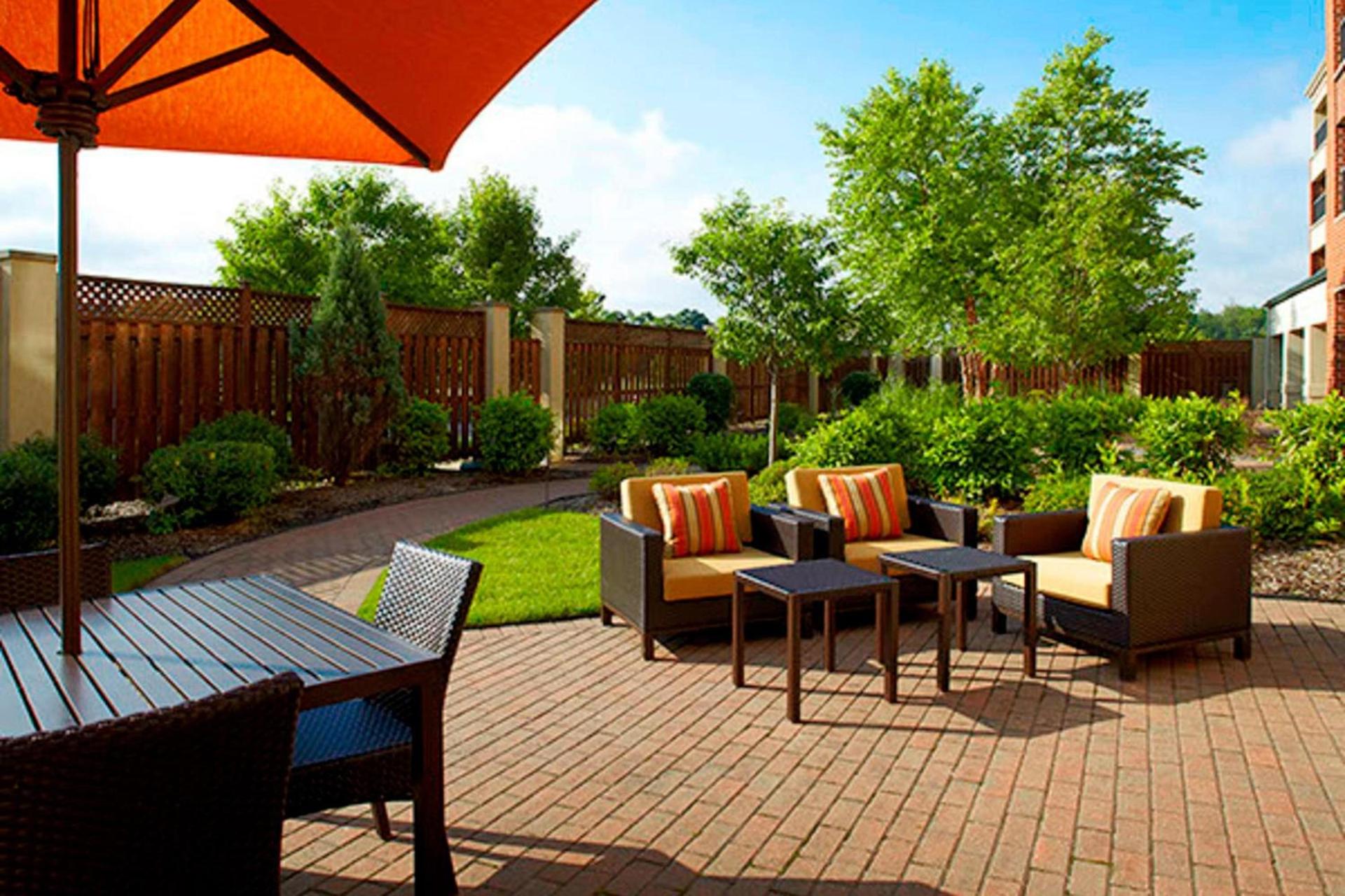 Courtyard by Marriott Akron Stow photo 4