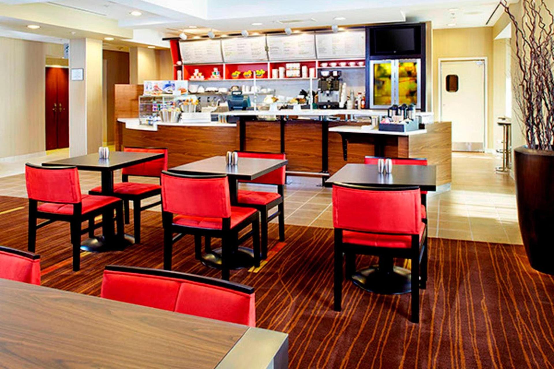 Courtyard by Marriott Akron Stow photo 16