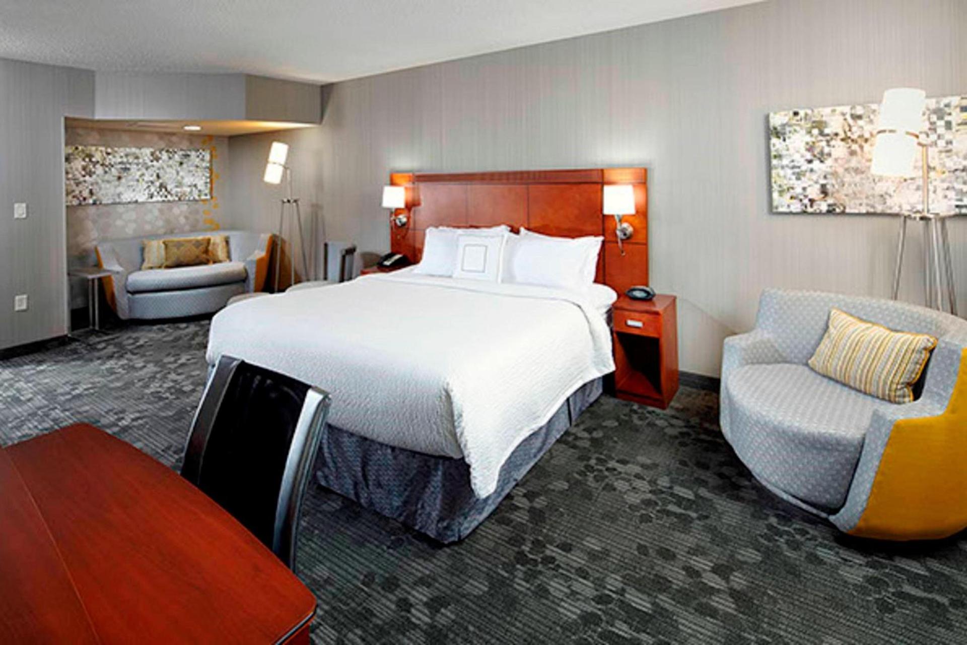 Courtyard by Marriott Akron Stow photo 6