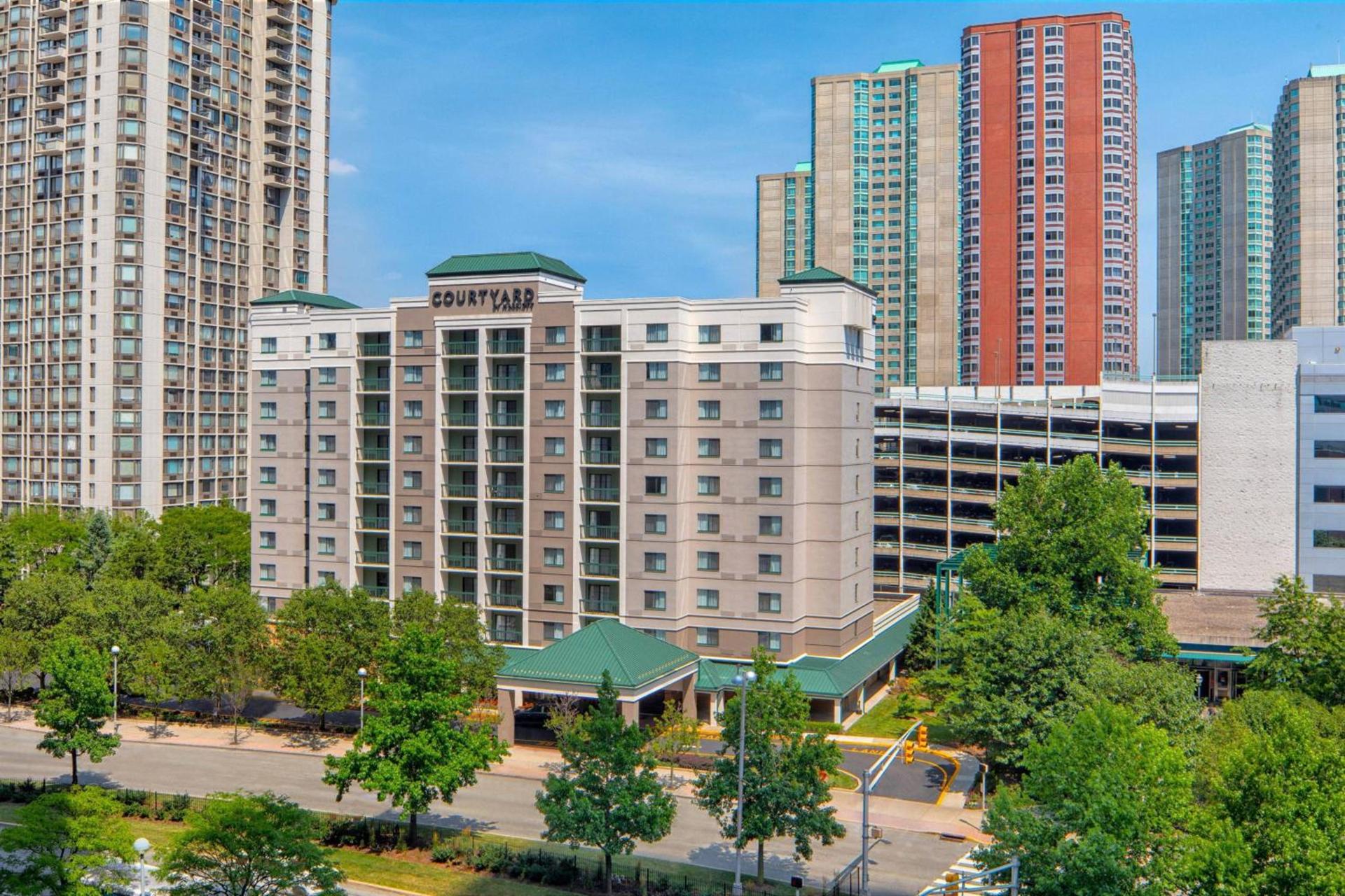 Courtyard By Marriott Jersey City Newport photo 2