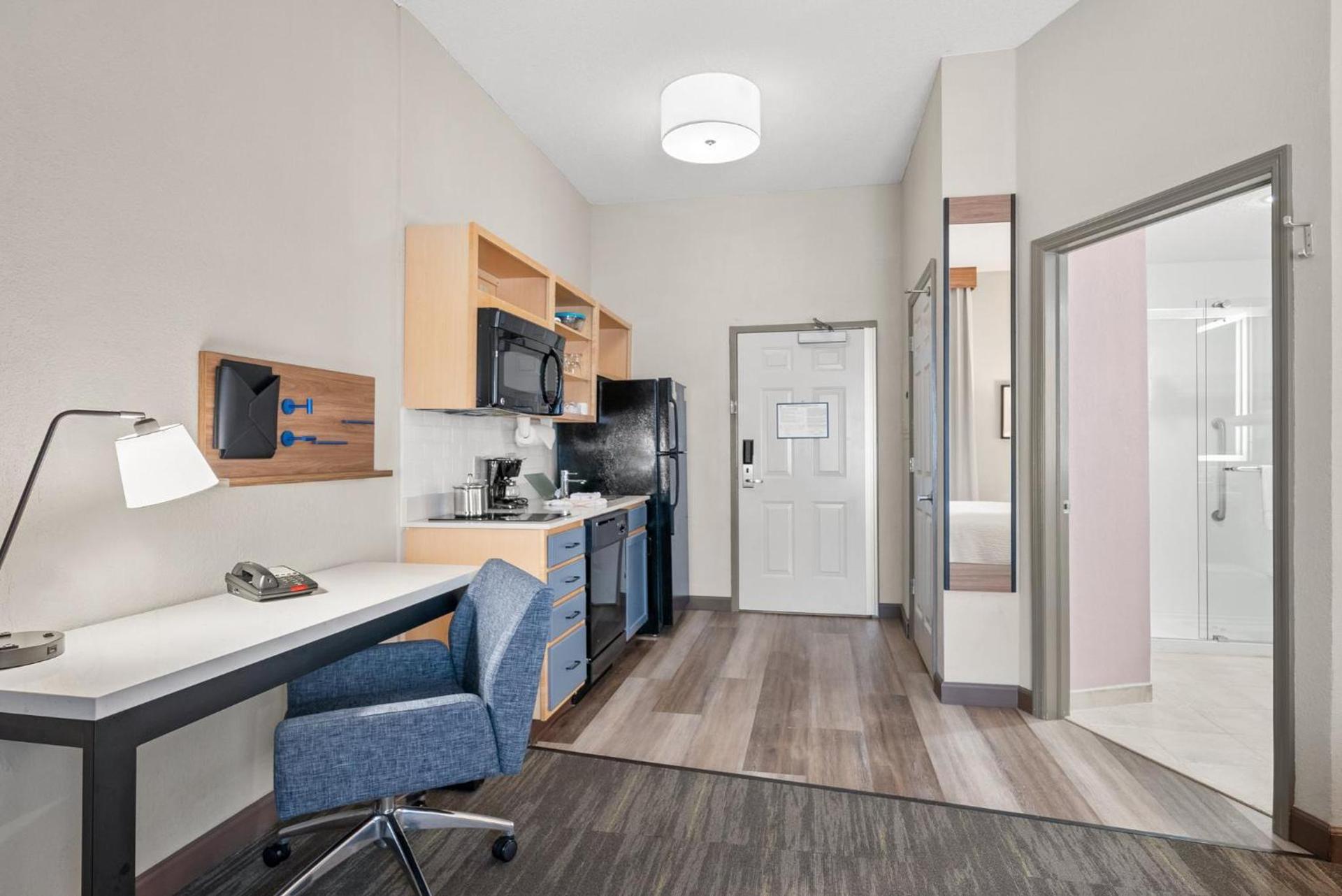 Candlewood Suites Bordentown-Trenton by IHG photo 42
