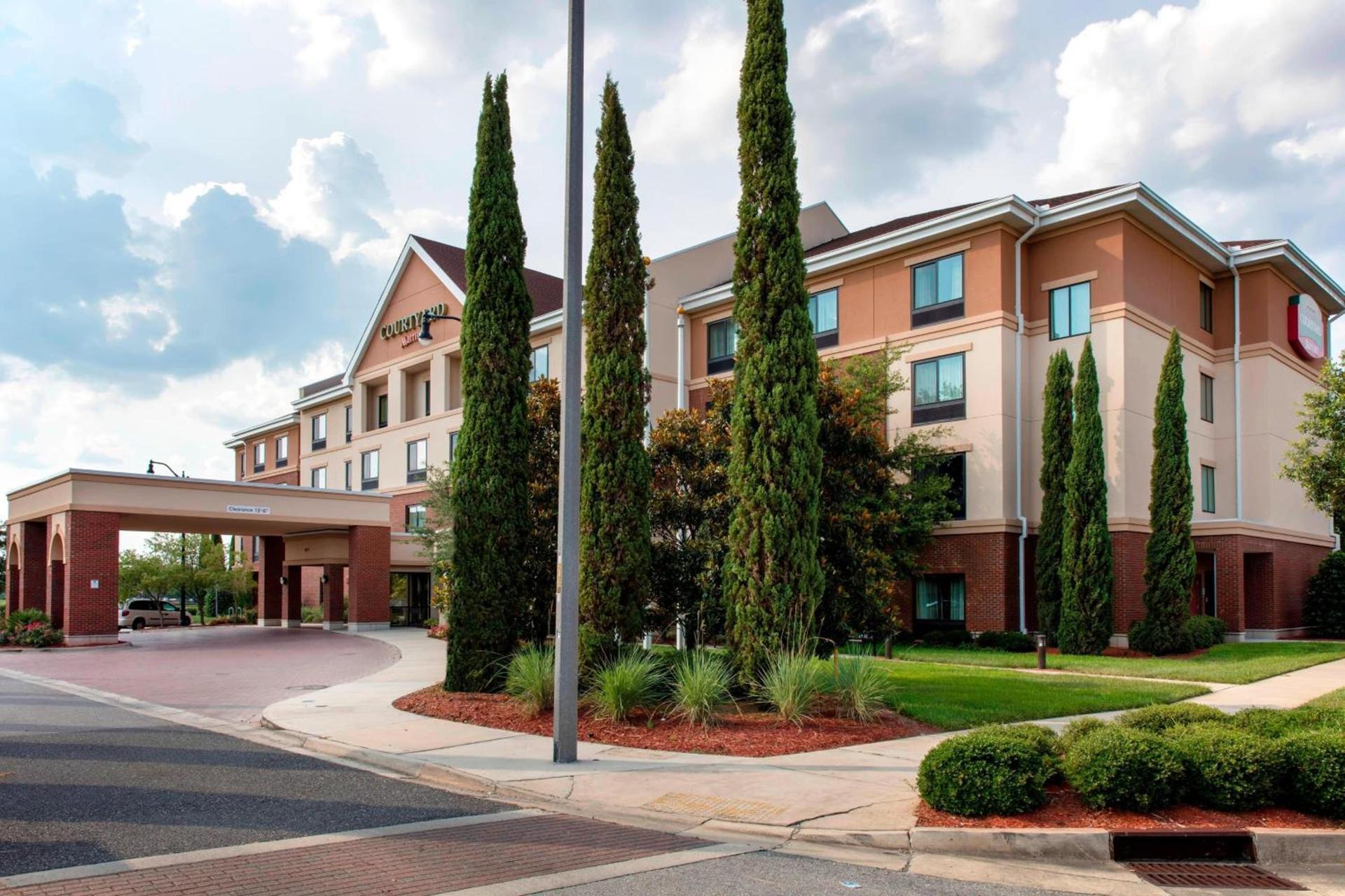 Courtyard by Marriott Jacksonville I-295/East Beltway photo 2