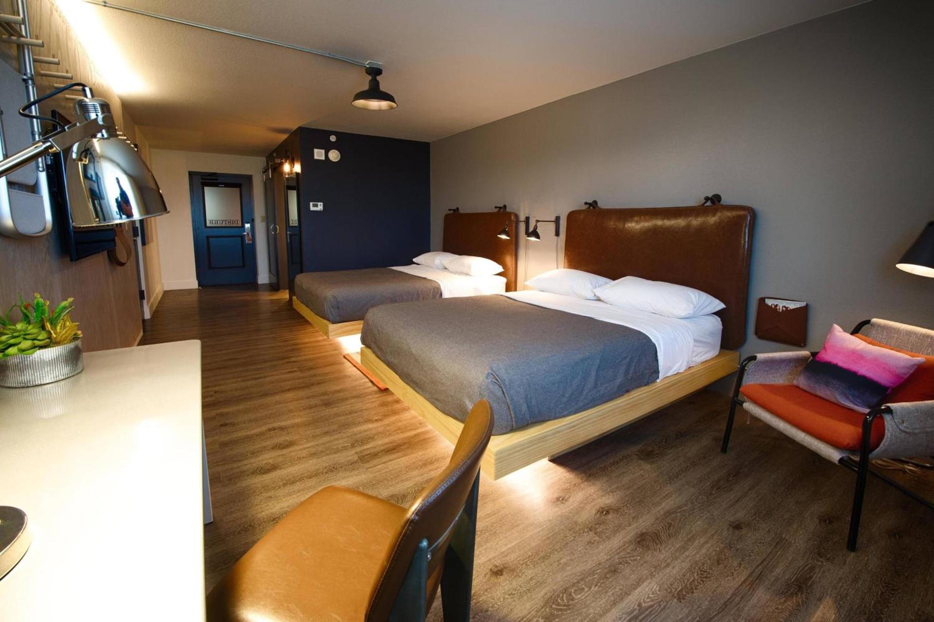 MOXY Phoenix Tempe/ASU Area photo 12
