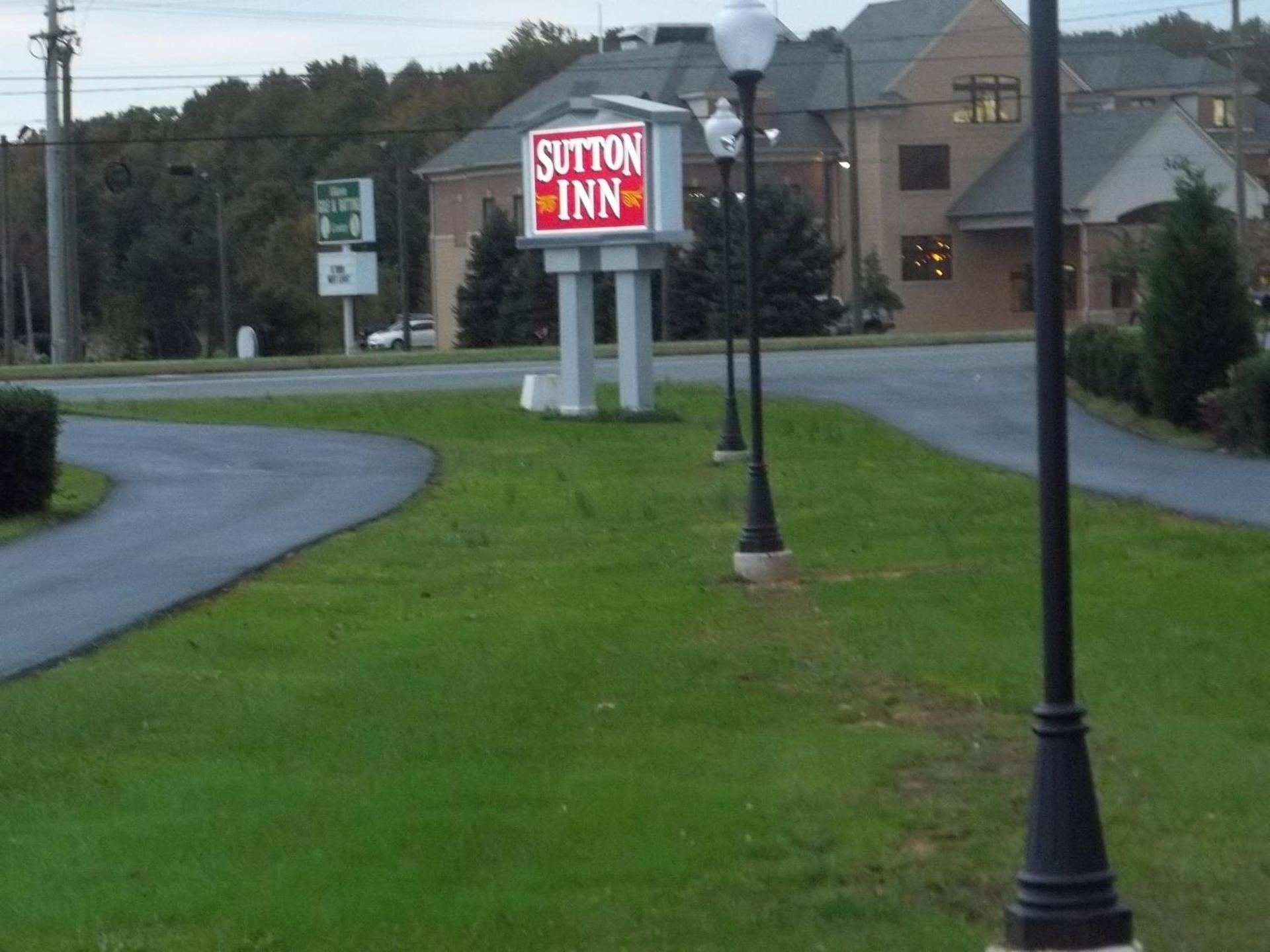 Sutton Inn photo 28