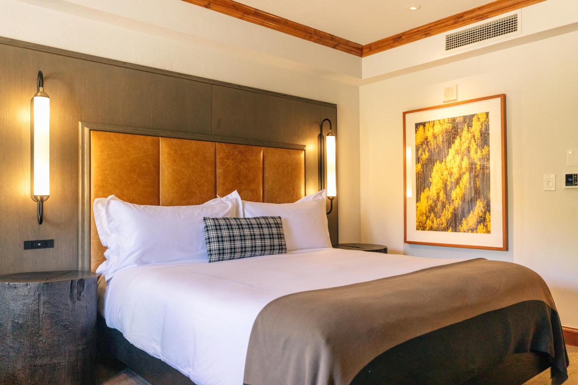 The Hythe, a Luxury Collection Resort, Vail photo 13