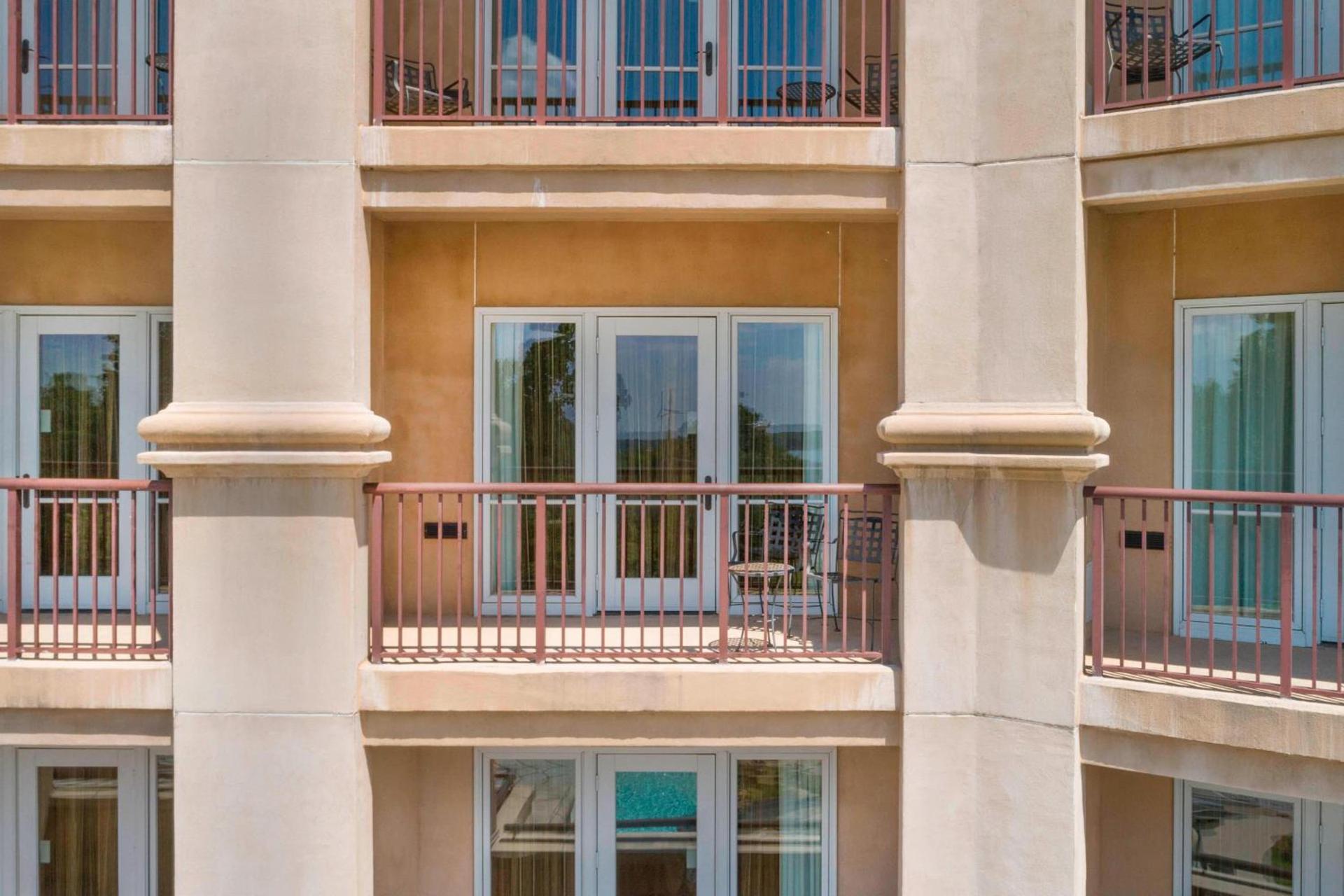 Renaissance Shoals Resort & Spa photo 42