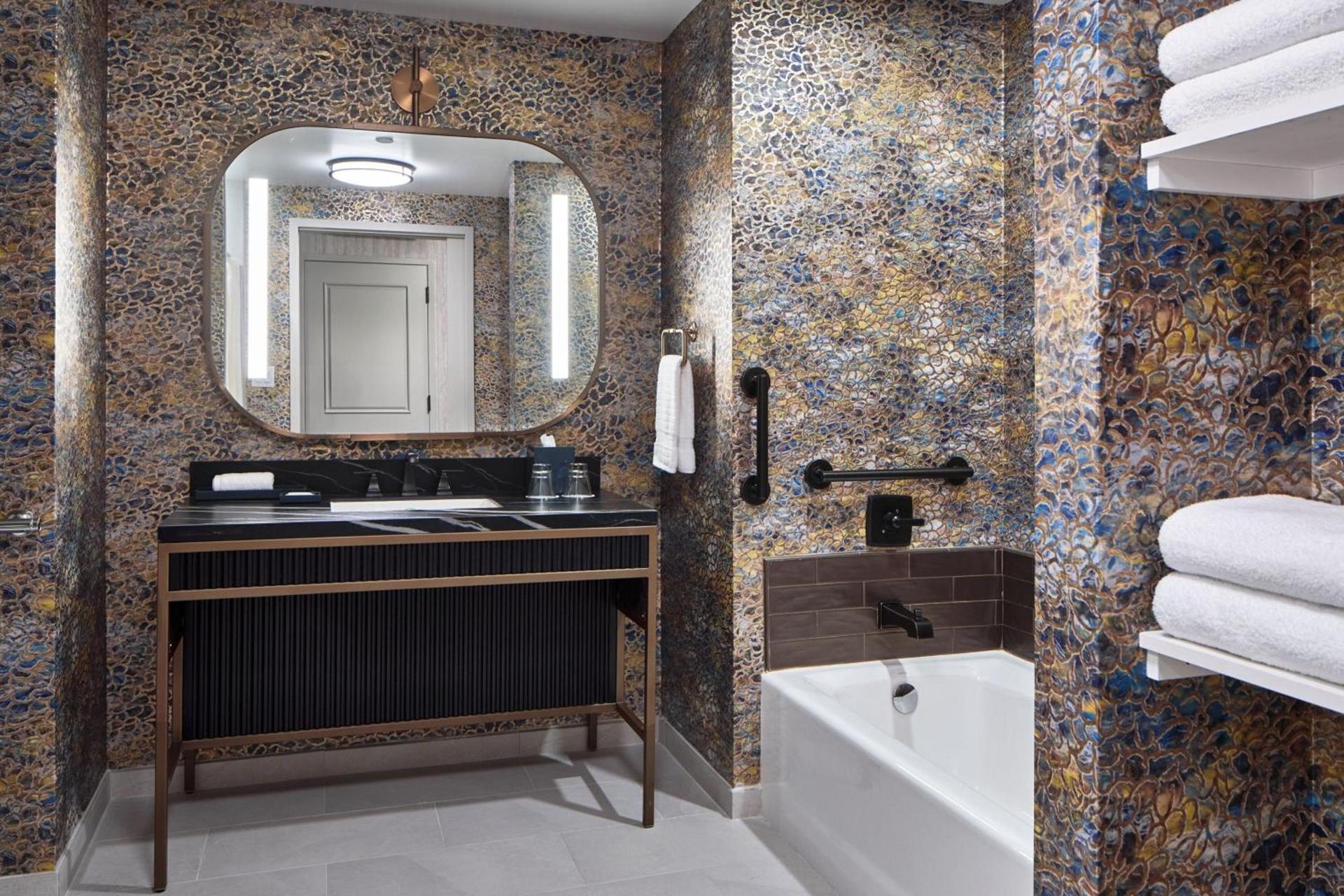 Renaissance Shoals Resort & Spa photo 35