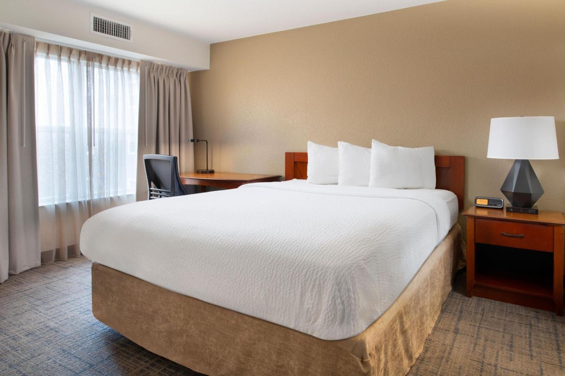 Residence Inn by Marriott Rogers photo 12