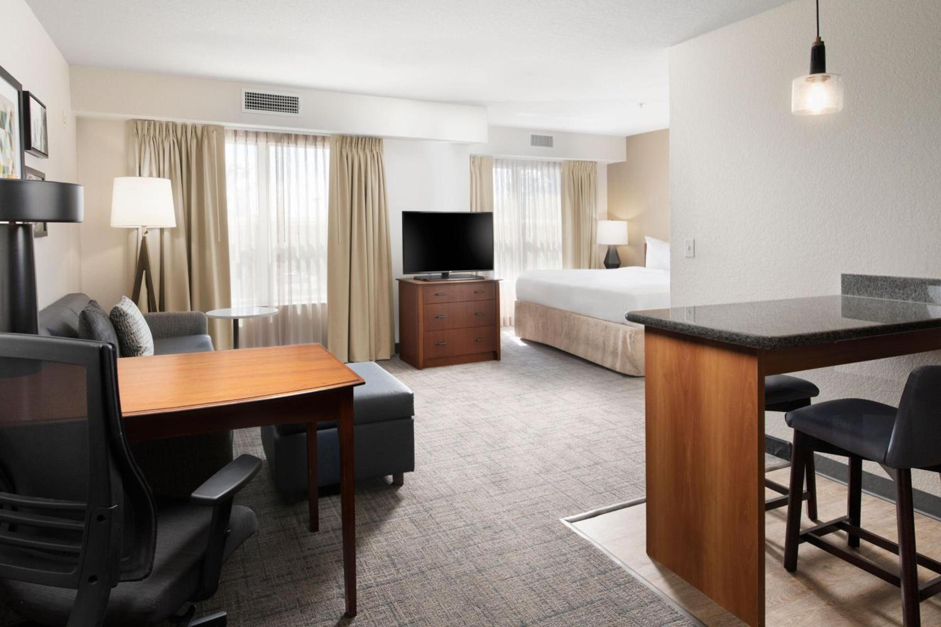 Residence Inn by Marriott Rogers photo 13