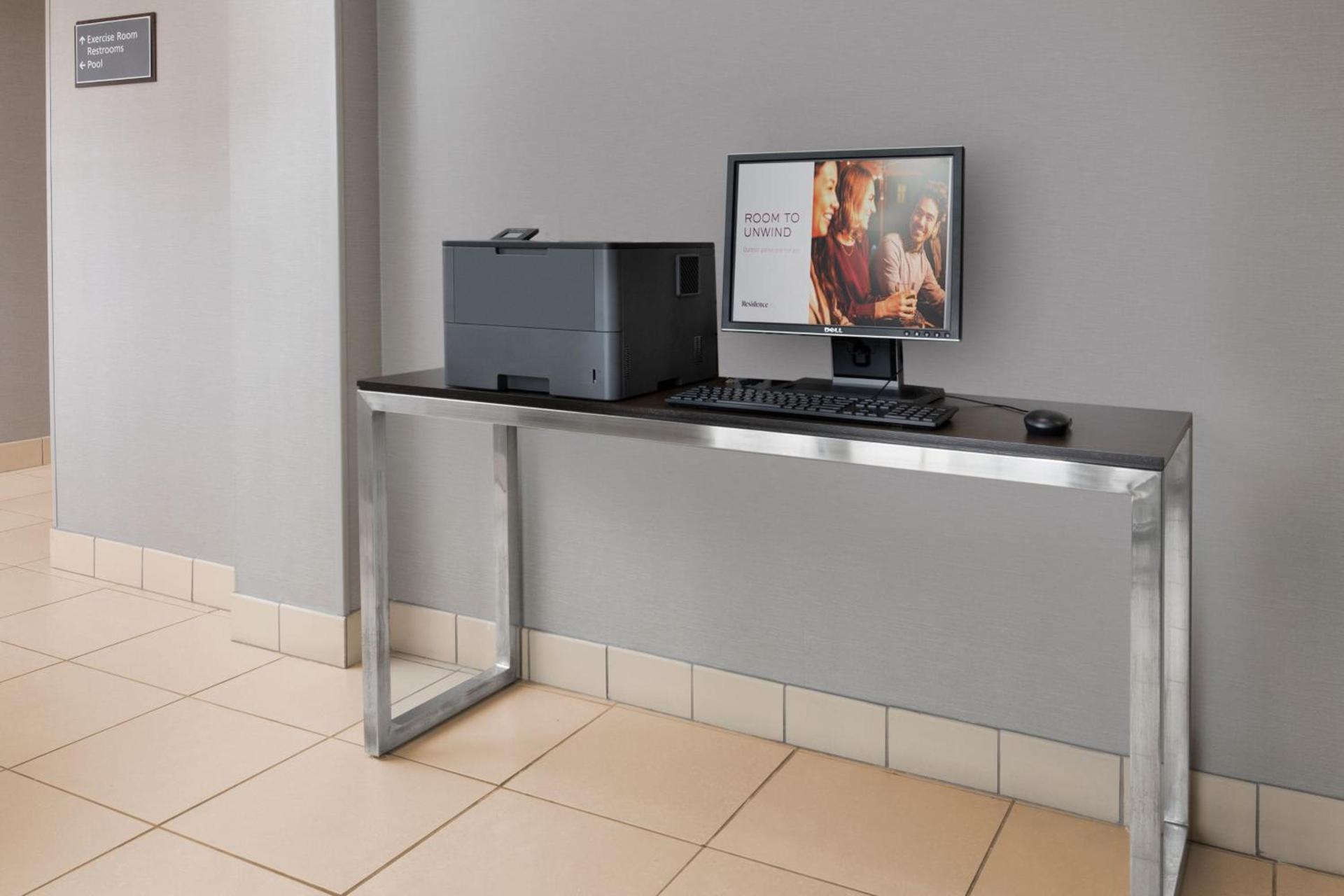 Residence Inn by Marriott Rogers photo 24