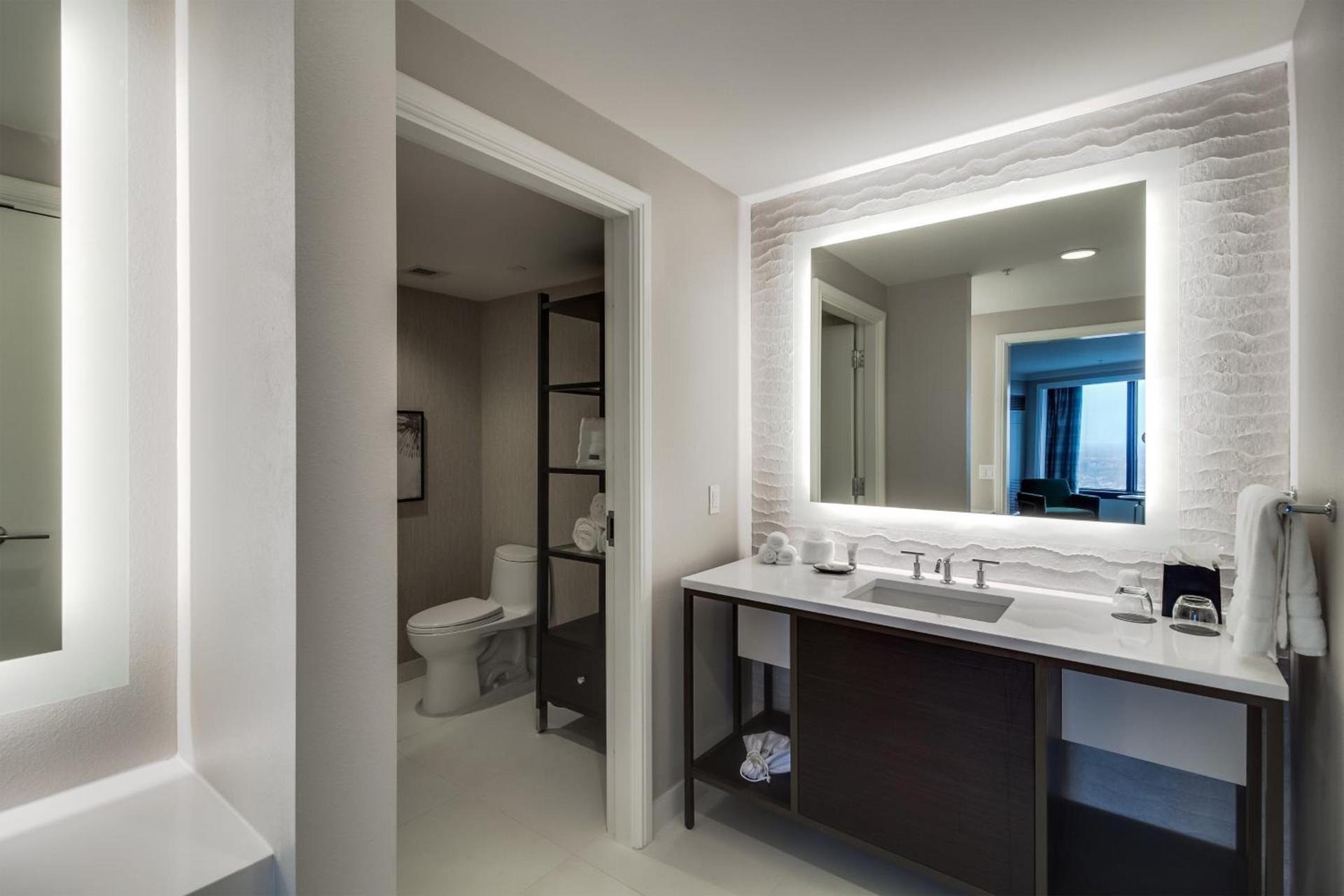 The Westin New Orleans photo 42