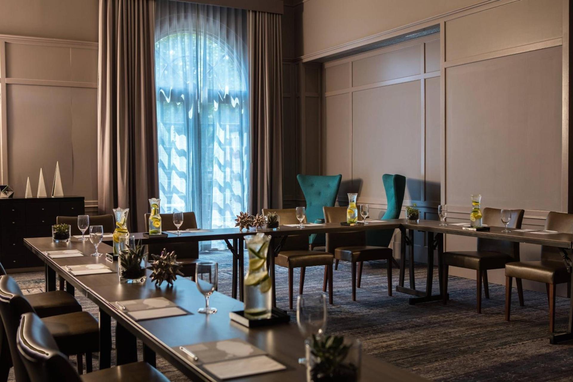Renaissance Waterford Oklahoma City Hotel photo 44