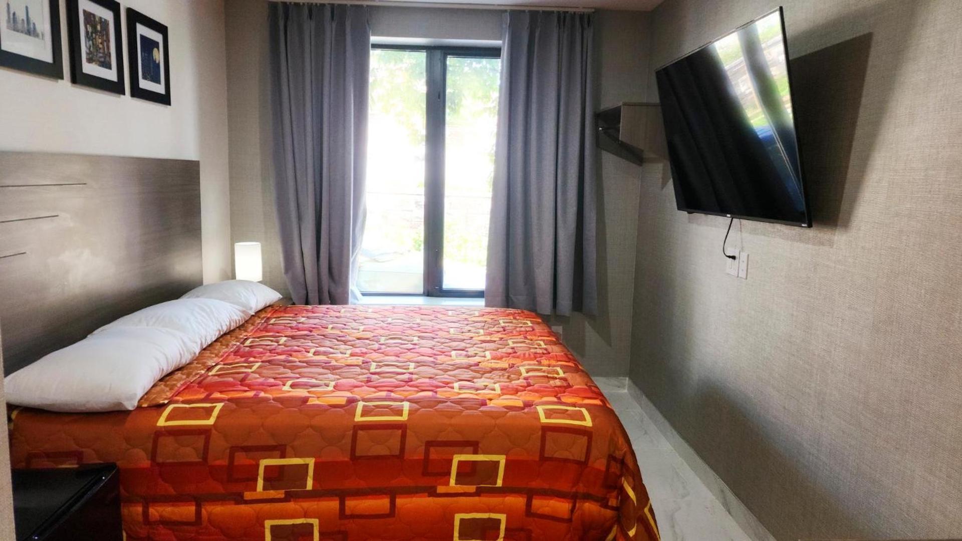 Hotel Fuego Bronx BRAND NEW photo 8