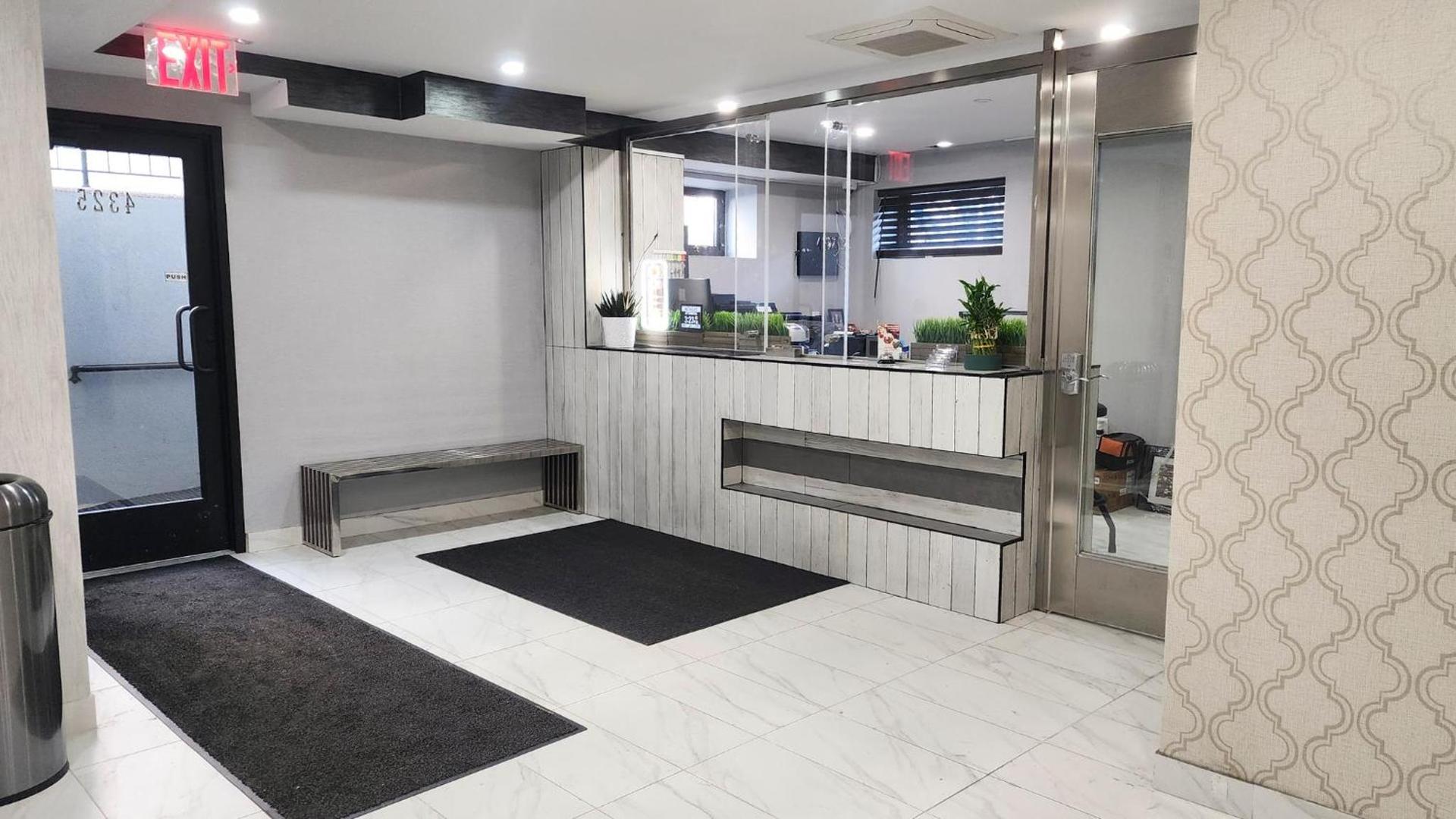 Hotel Fuego Bronx BRAND NEW photo 12