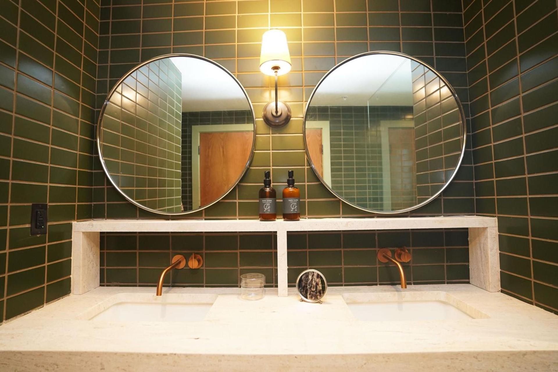 Albert Hotel photo 24