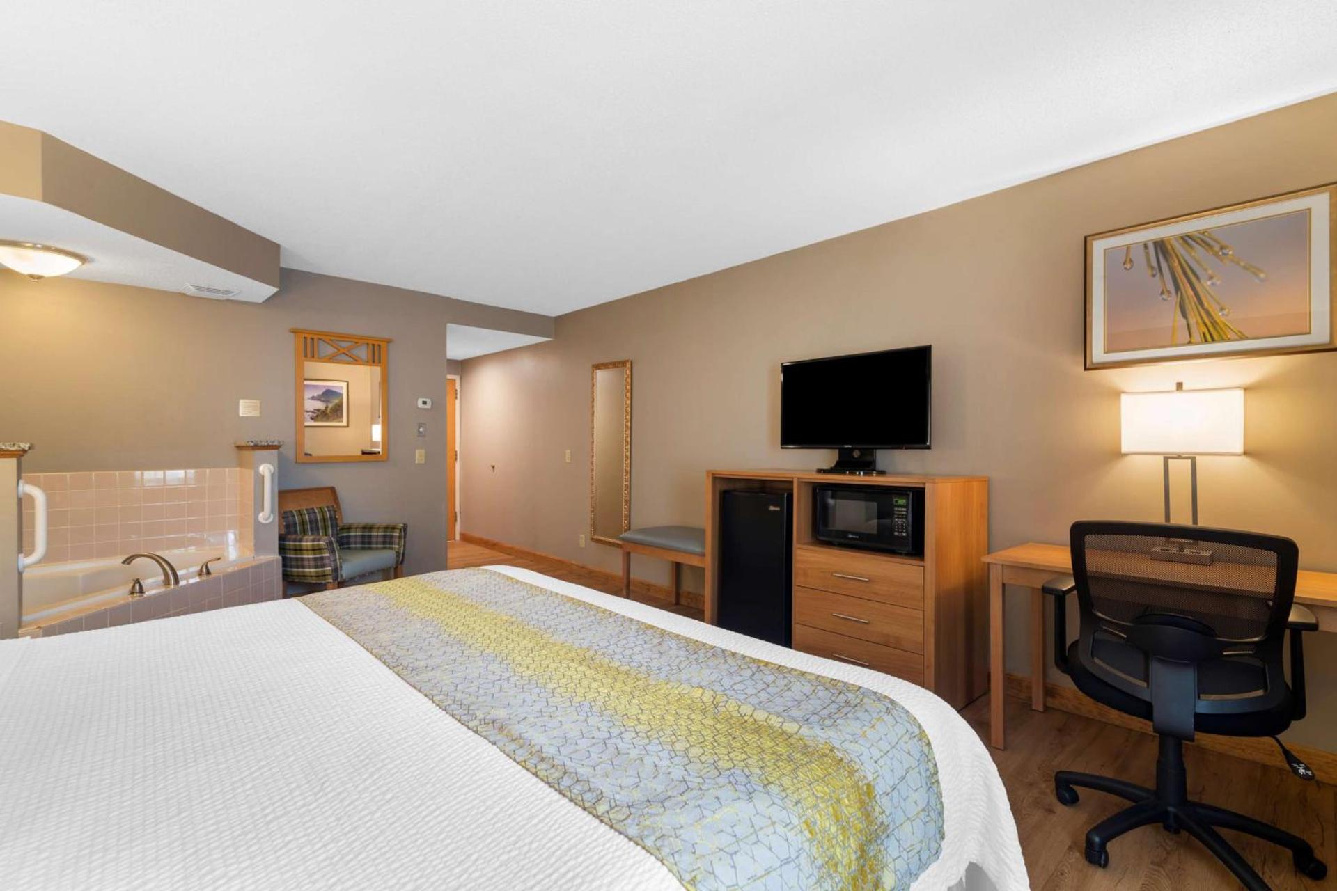 Best Western PLUS Executive Court Inn & Conference Center photo 20