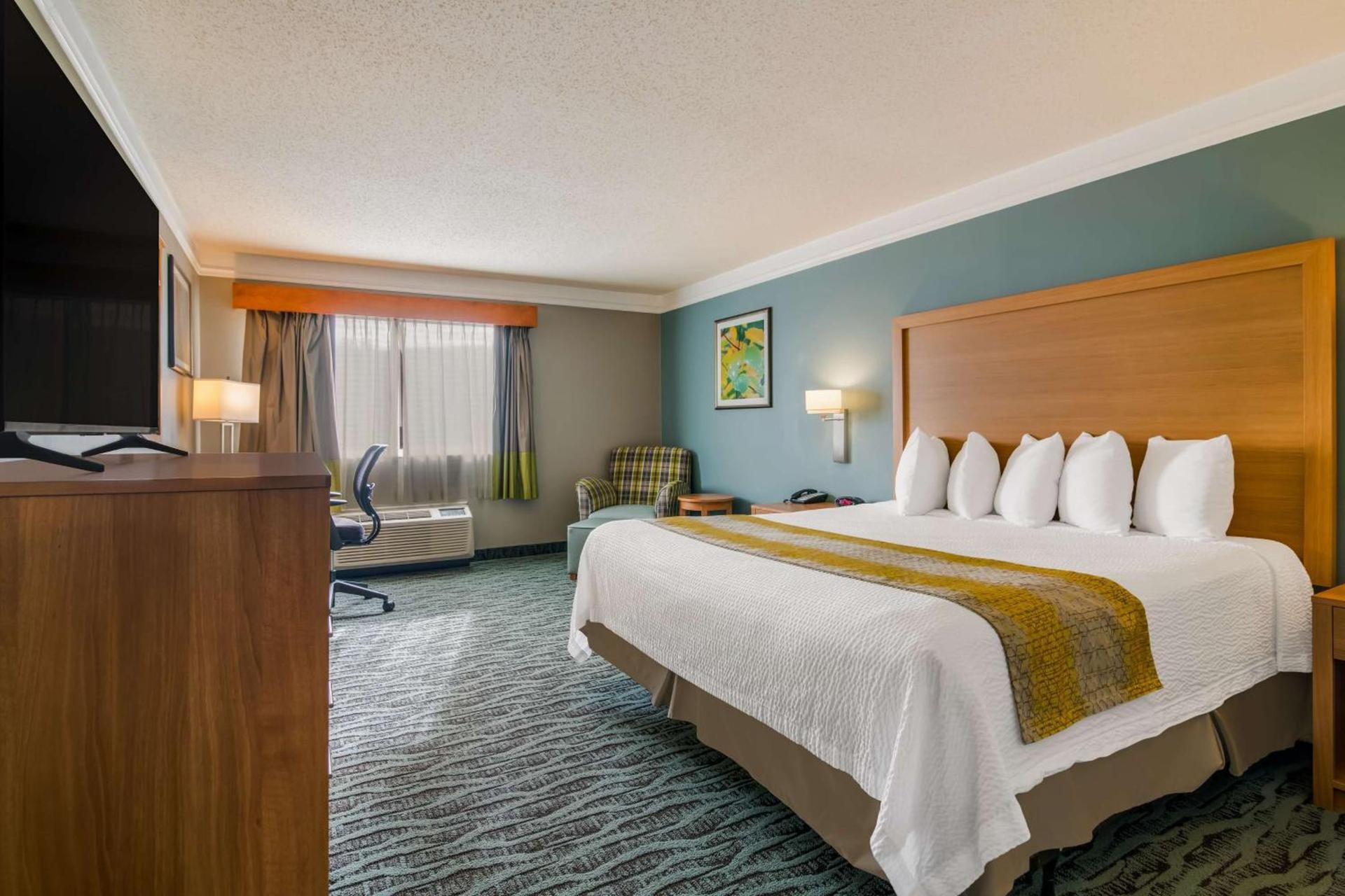 Best Western PLUS Executive Court Inn & Conference Center photo 34