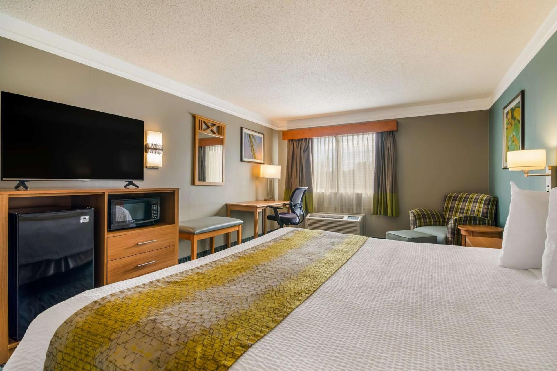 Best Western PLUS Executive Court Inn & Conference Center photo 35