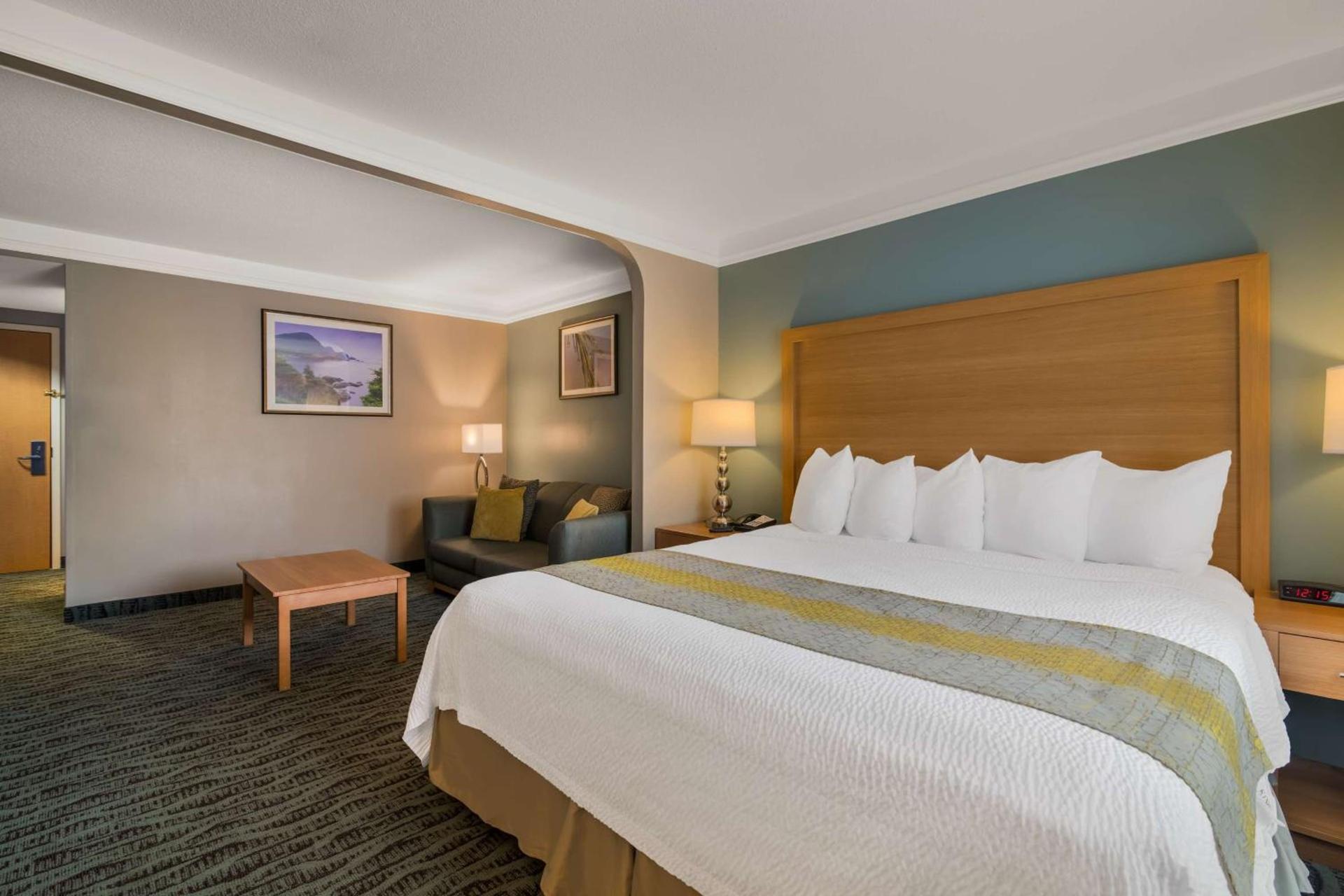 Best Western PLUS Executive Court Inn & Conference Center photo 45