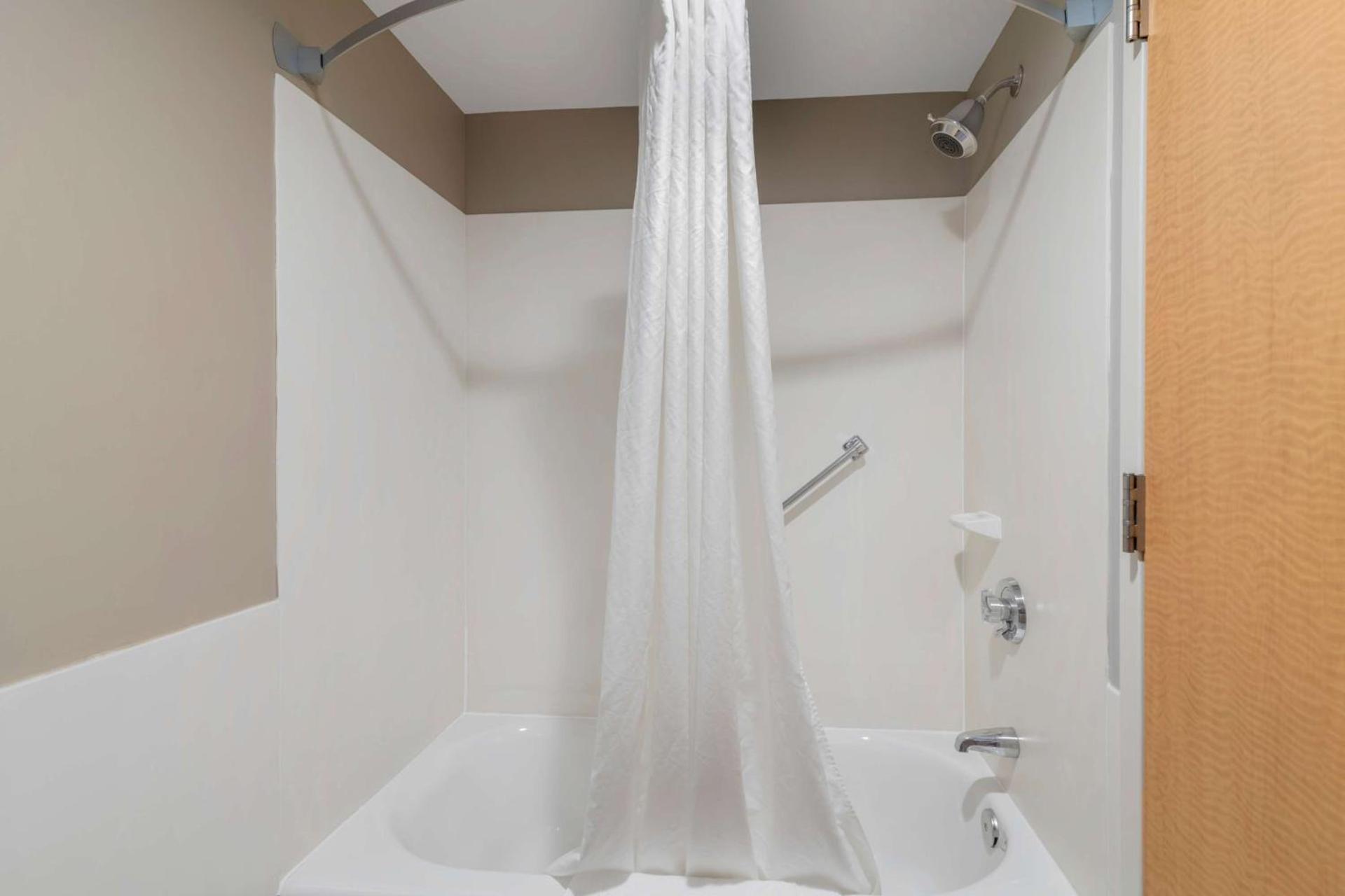 Best Western PLUS Executive Court Inn & Conference Center photo 54