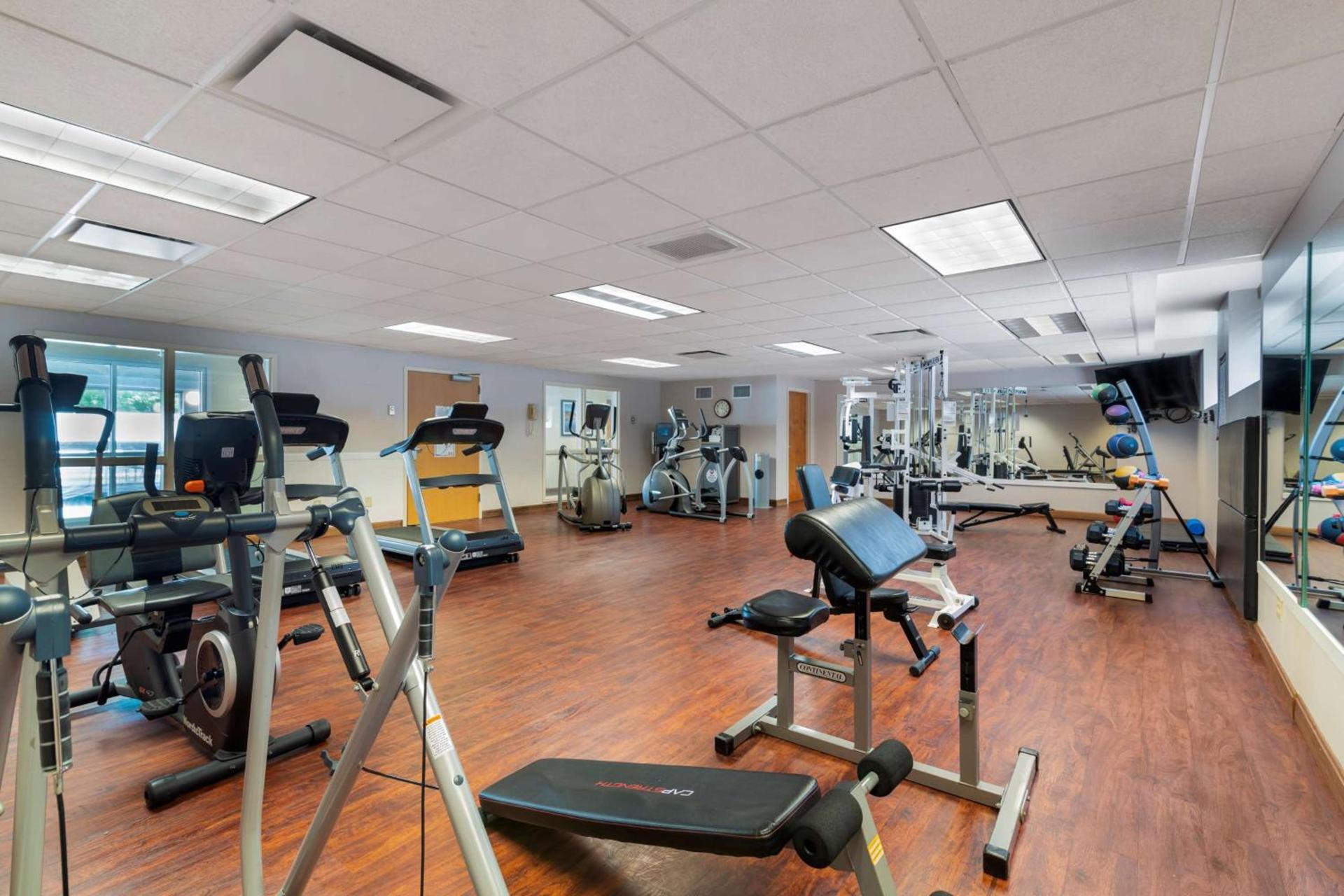 Best Western PLUS Executive Court Inn & Conference Center photo 60