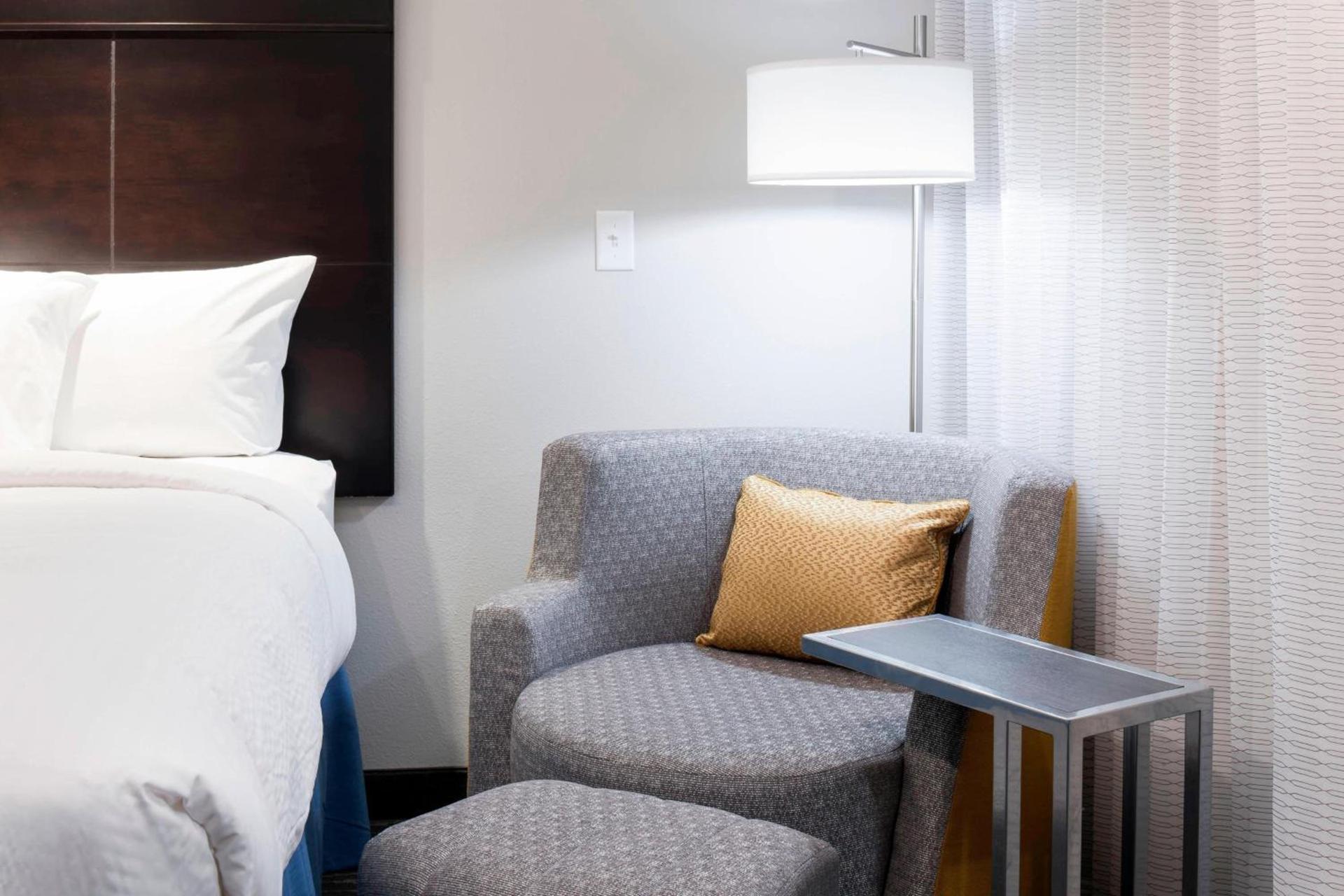 Courtyard by Marriott Dallas Plano/Richardson photo 9