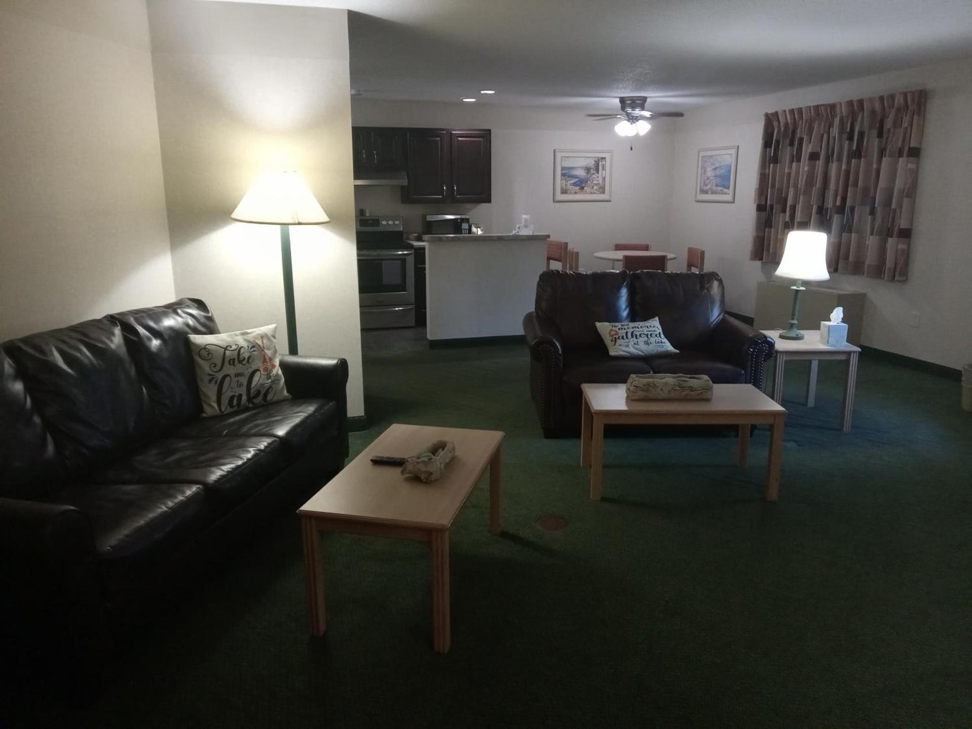 Paradise Shores Hotel photo 21