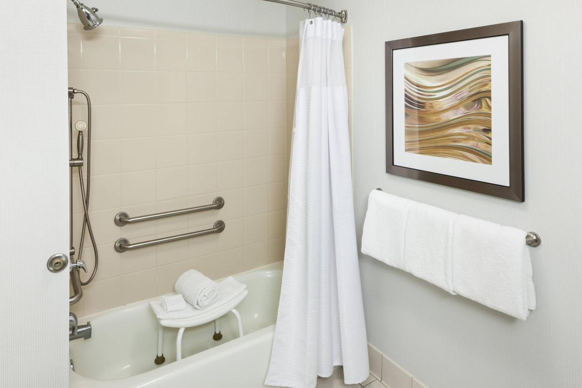Courtyard by Marriott Hattiesburg photo 23