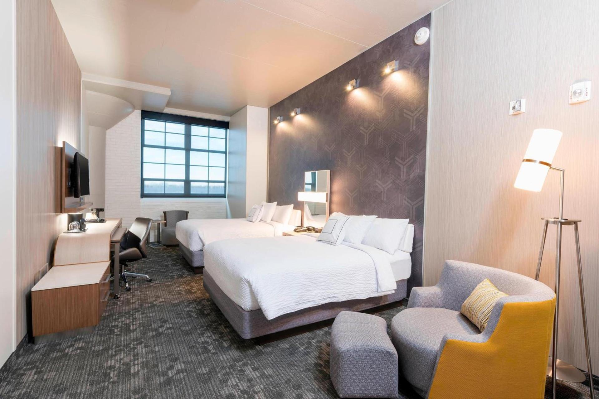 Courtyard by Marriott Waterloo Cedar Falls photo 5