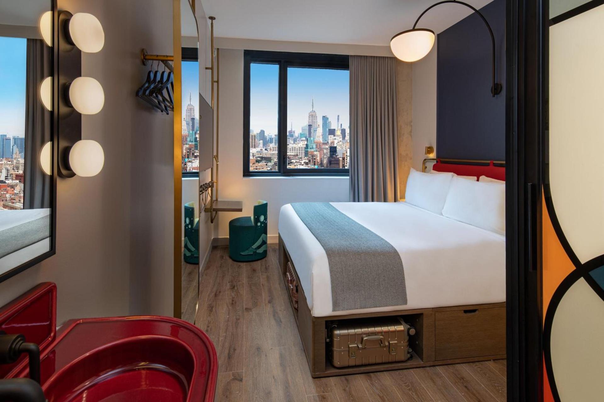 Moxy NYC Lower East Side photo 12