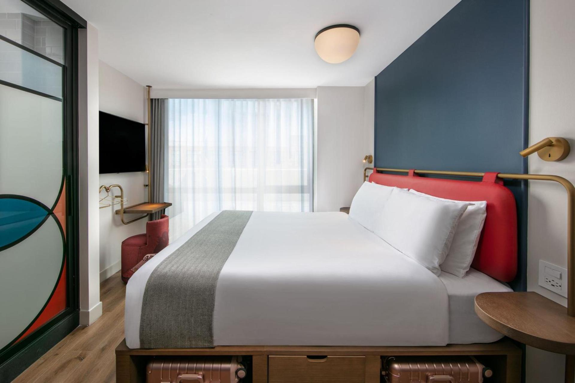 Moxy NYC Lower East Side photo 36