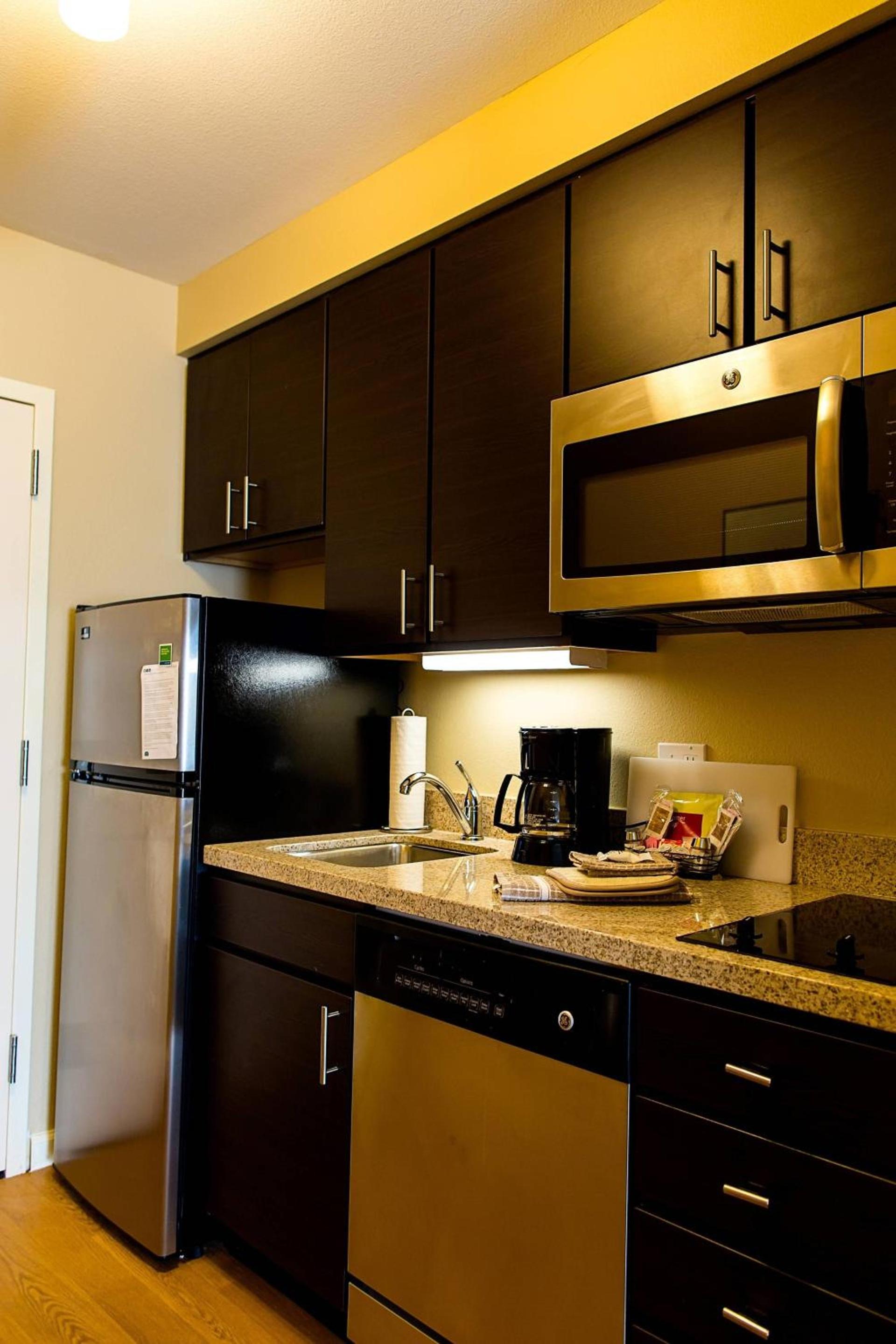 TownePlace Suites by Marriott Lancaster photo 18