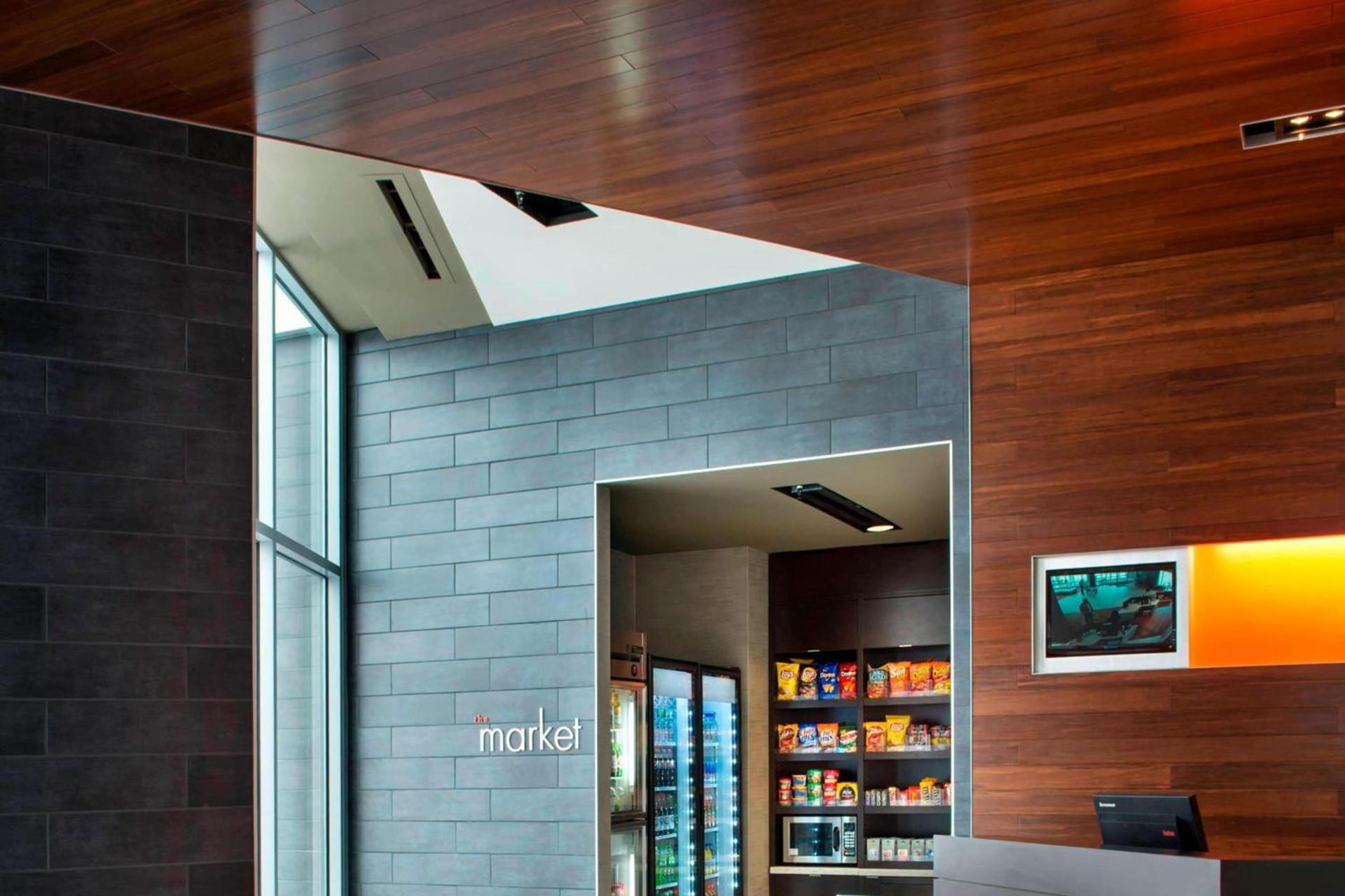 Courtyard by Marriott Philadelphia South at The Navy Yard photo 29