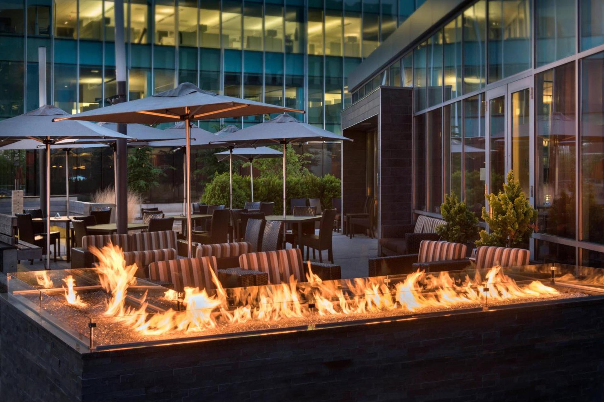 Courtyard by Marriott Philadelphia South at The Navy Yard photo 31