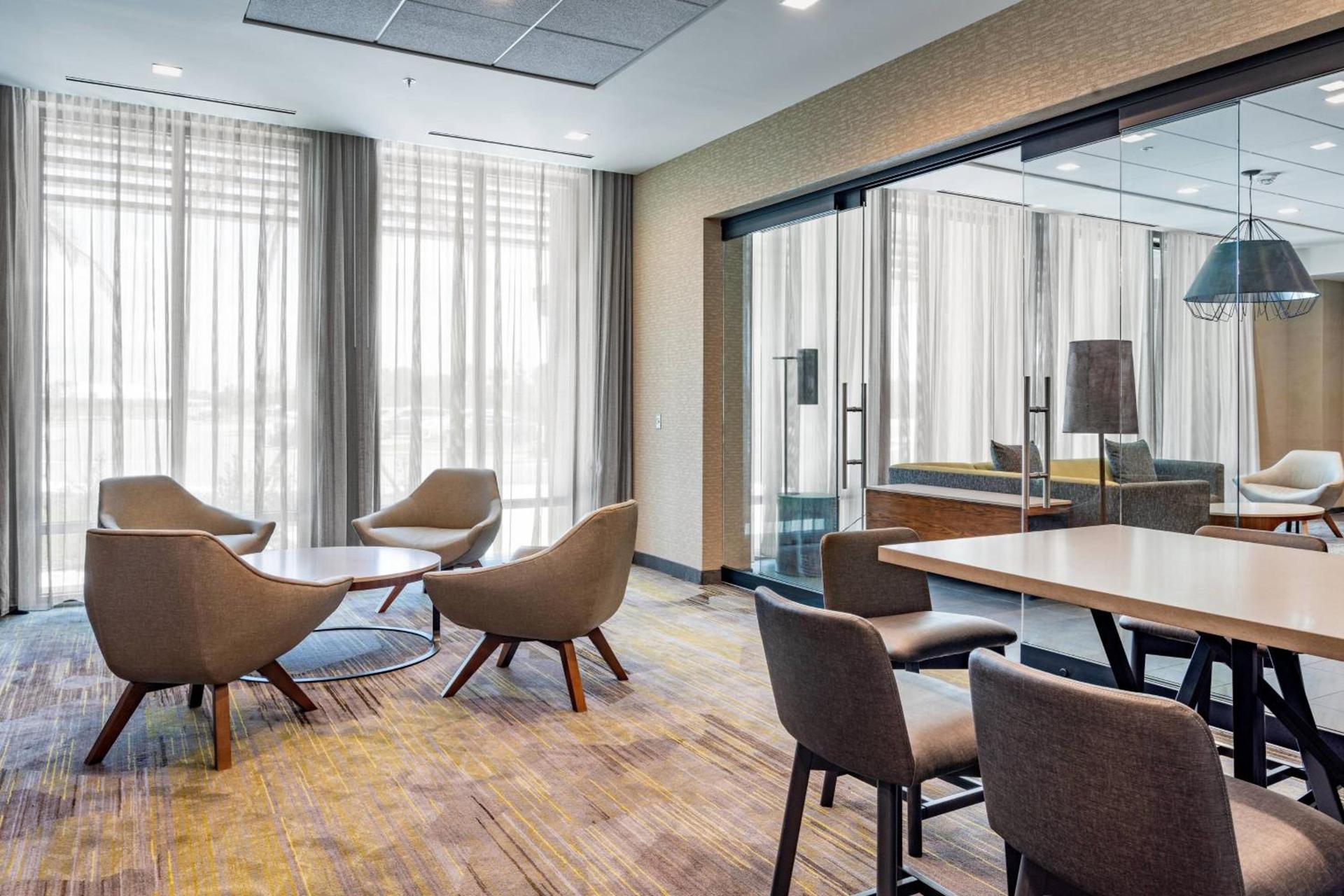 Courtyard by Marriott Port St. Lucie Tradition photo 21