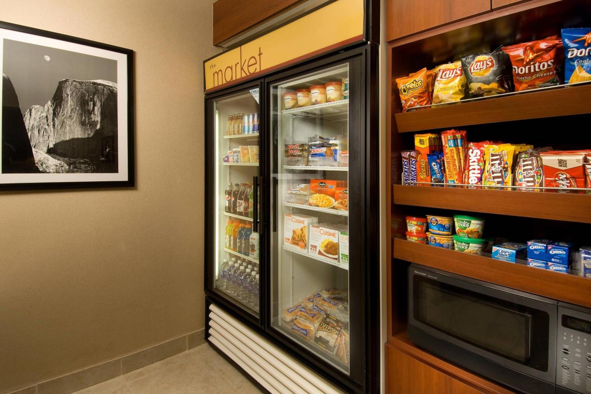 Courtyard by Marriott San Antonio Lackland photo 13