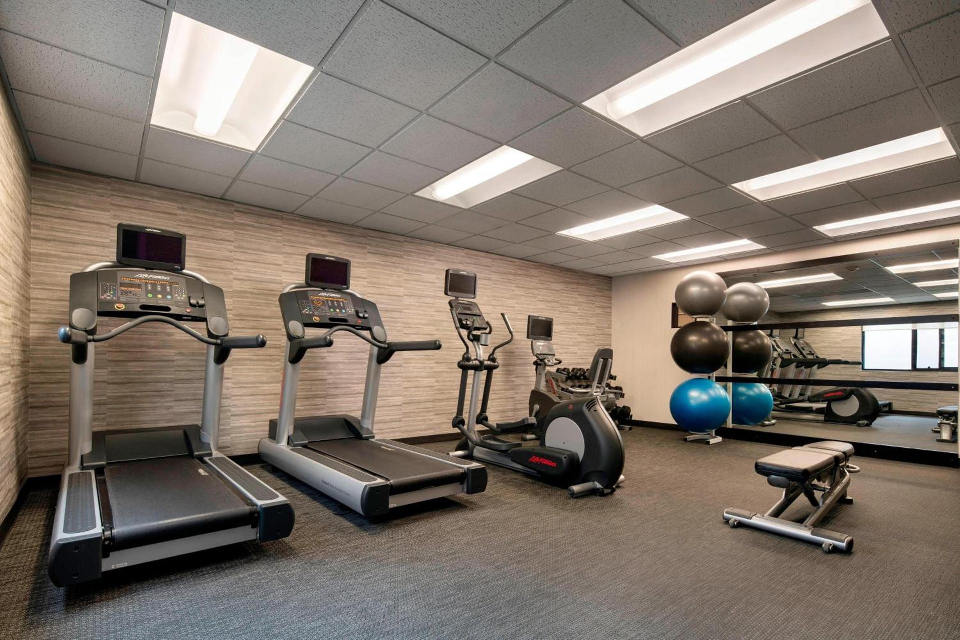 Courtyard by Marriott San Francisco Airport photo 27