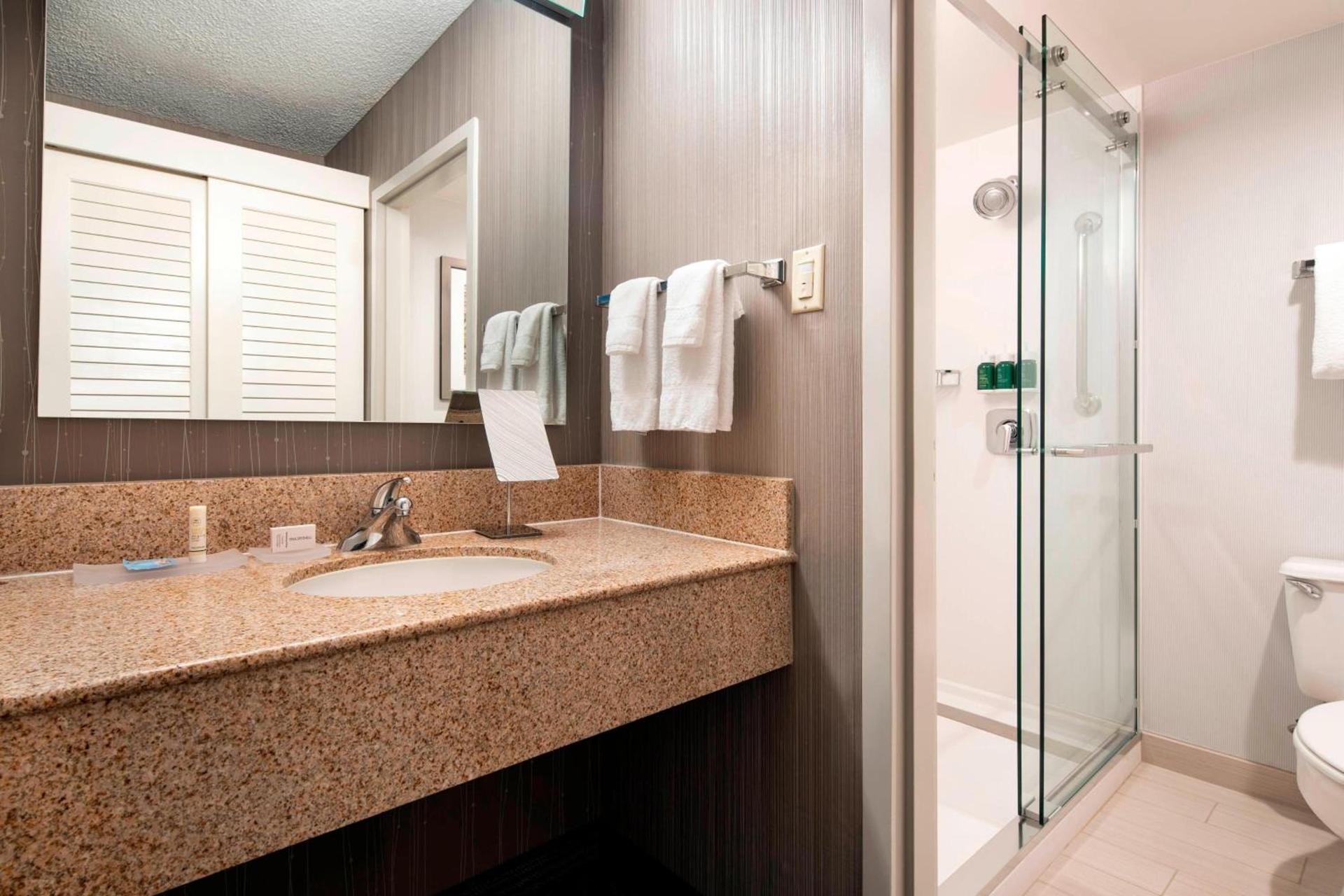 Courtyard by Marriott San Francisco Airport photo 13