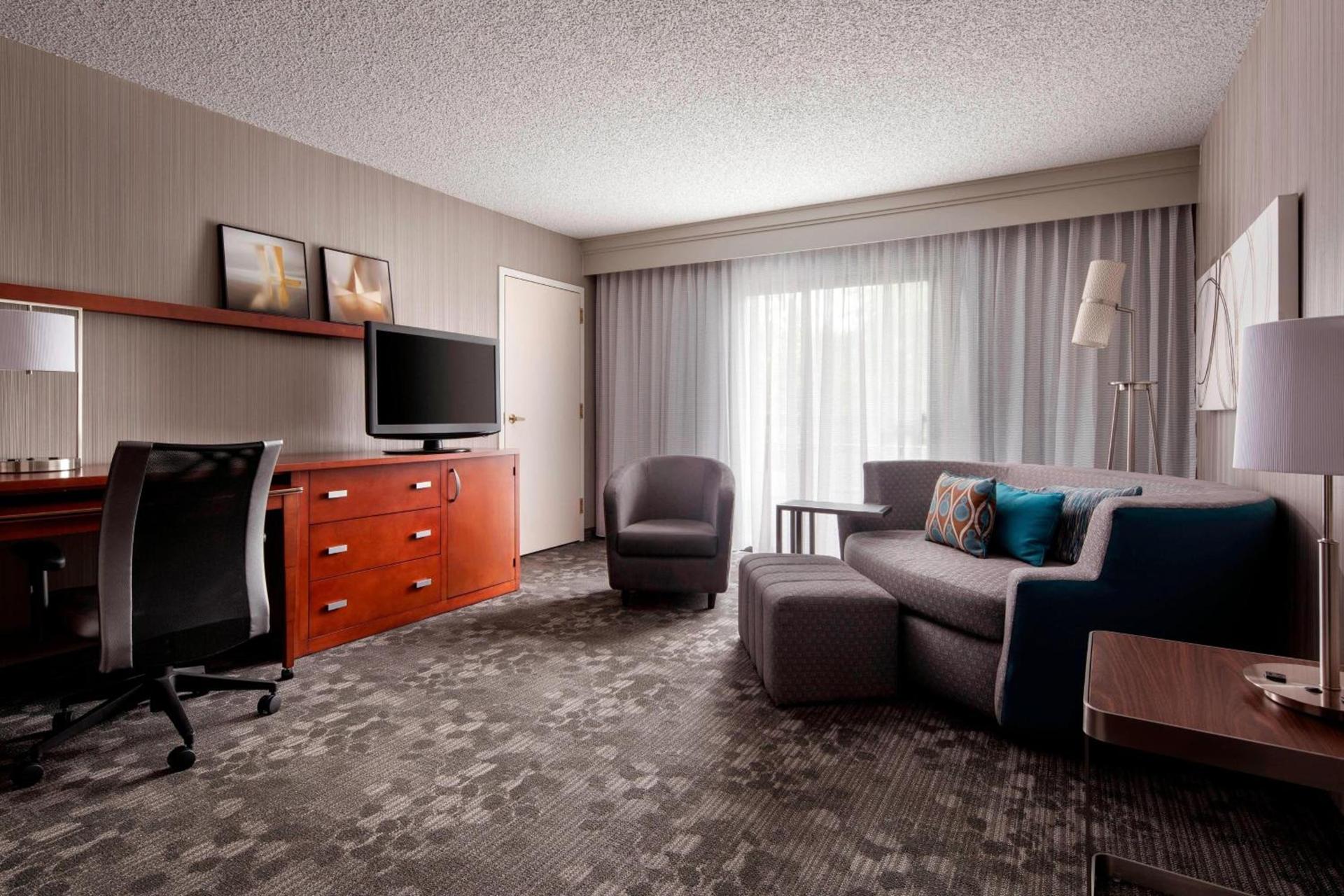 Courtyard by Marriott San Francisco Airport photo 16