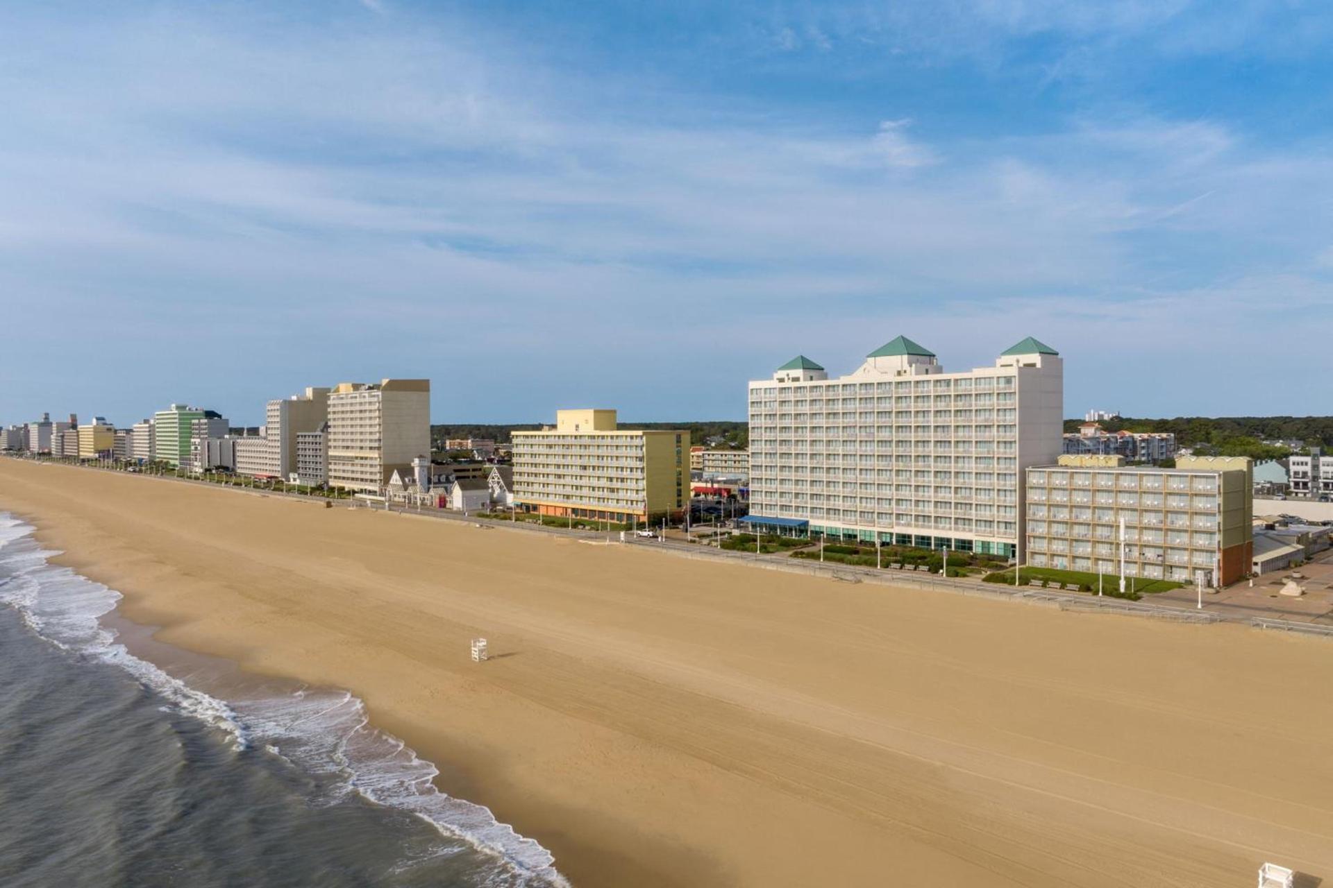 Courtyard by Marriott Virginia Beach Oceanfront-South photo 2