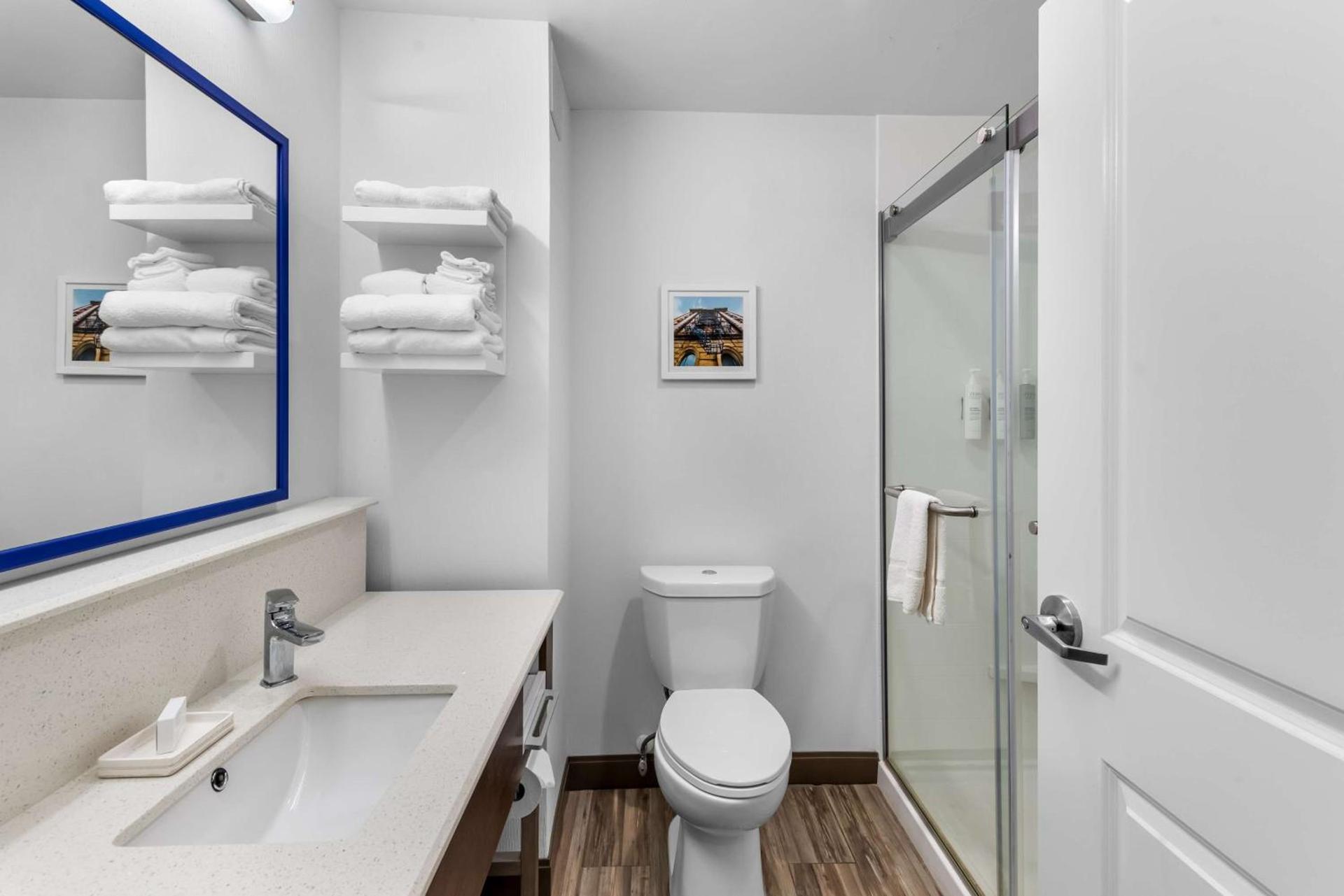 Hampton Inn Dayton/Huber Heights photo 8