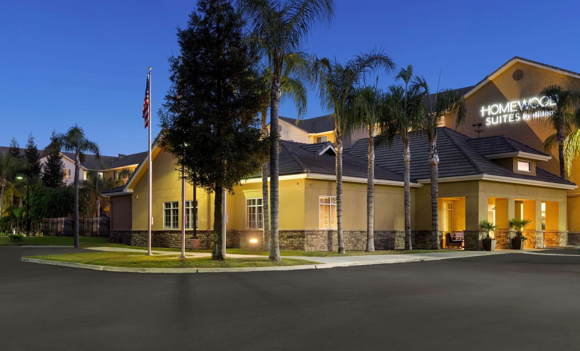 Homewood Suites Bakersfield photo 1