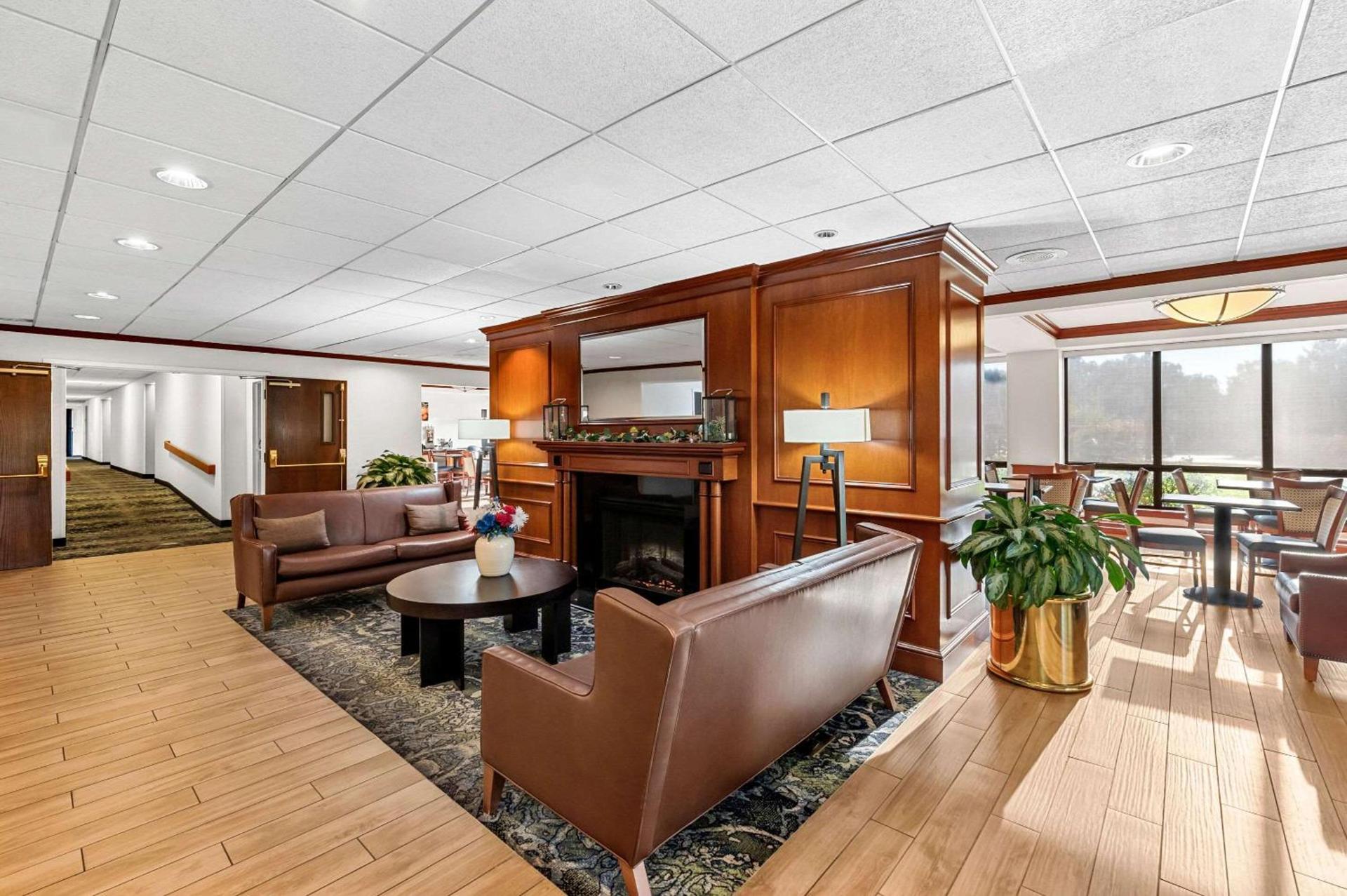 Comfort Inn & Suites Newark - Wilmington photo 3
