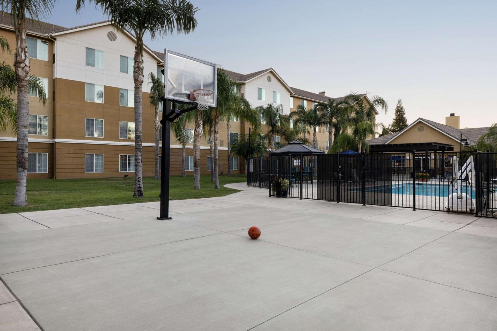 Homewood Suites Bakersfield photo 39