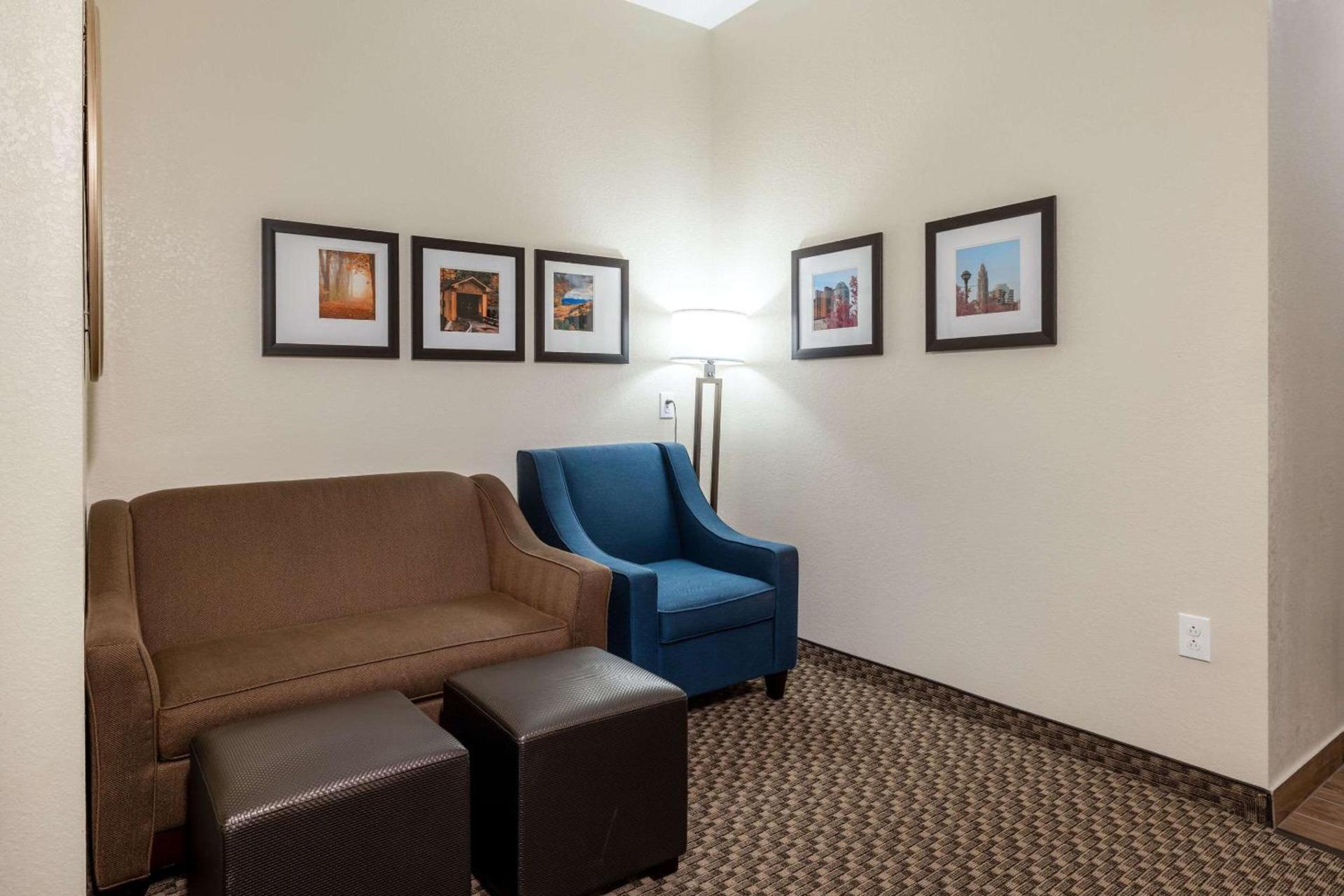 Comfort Suites Troy-I75 photo 16