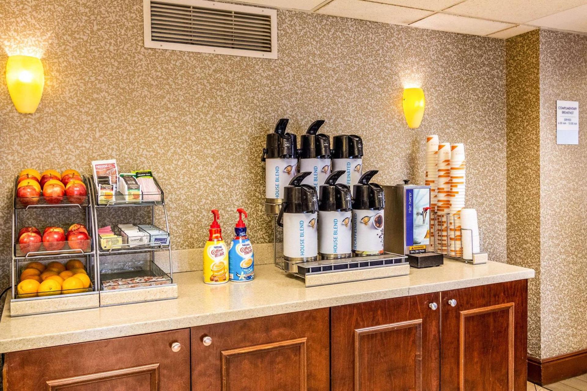 Clarion Inn Cranberry Township photo 5