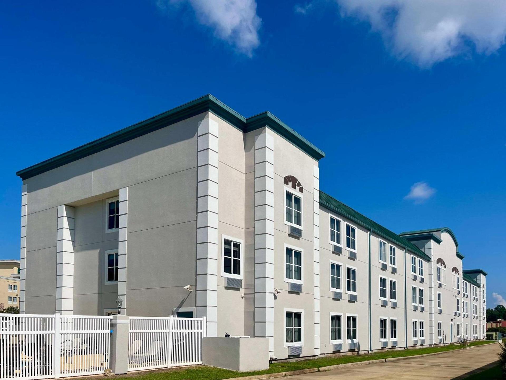 Quality Inn & Suites West Monroe photo 2