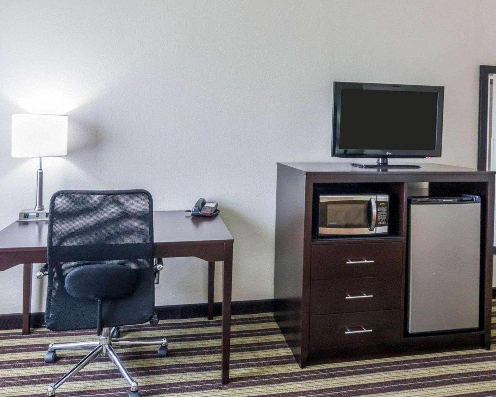 Quality Inn & Suites West Monroe photo 12